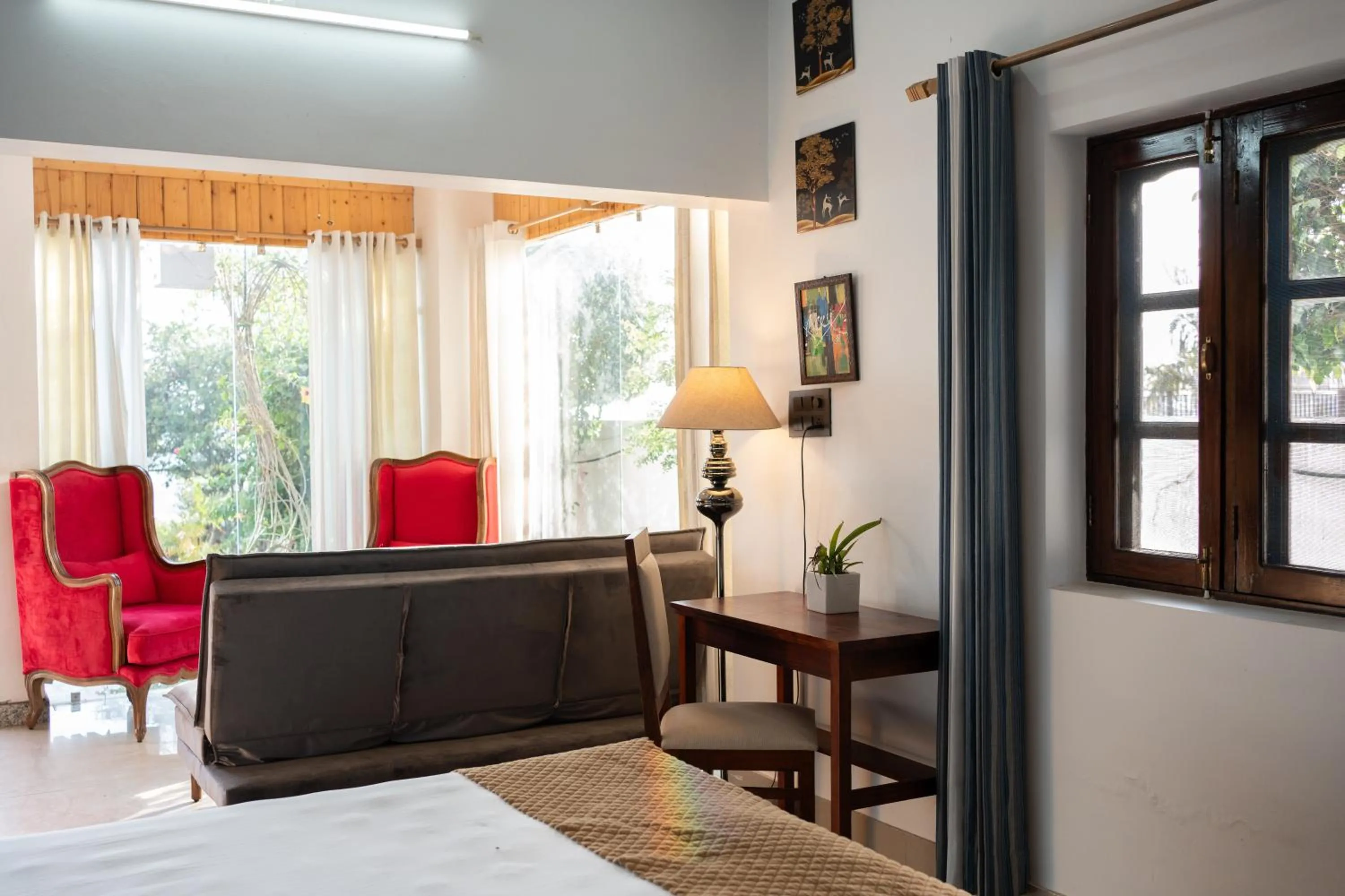 TV and multimedia in The Bougainvillea Retreat - A Luxury Private Pool Villa in Dehradun