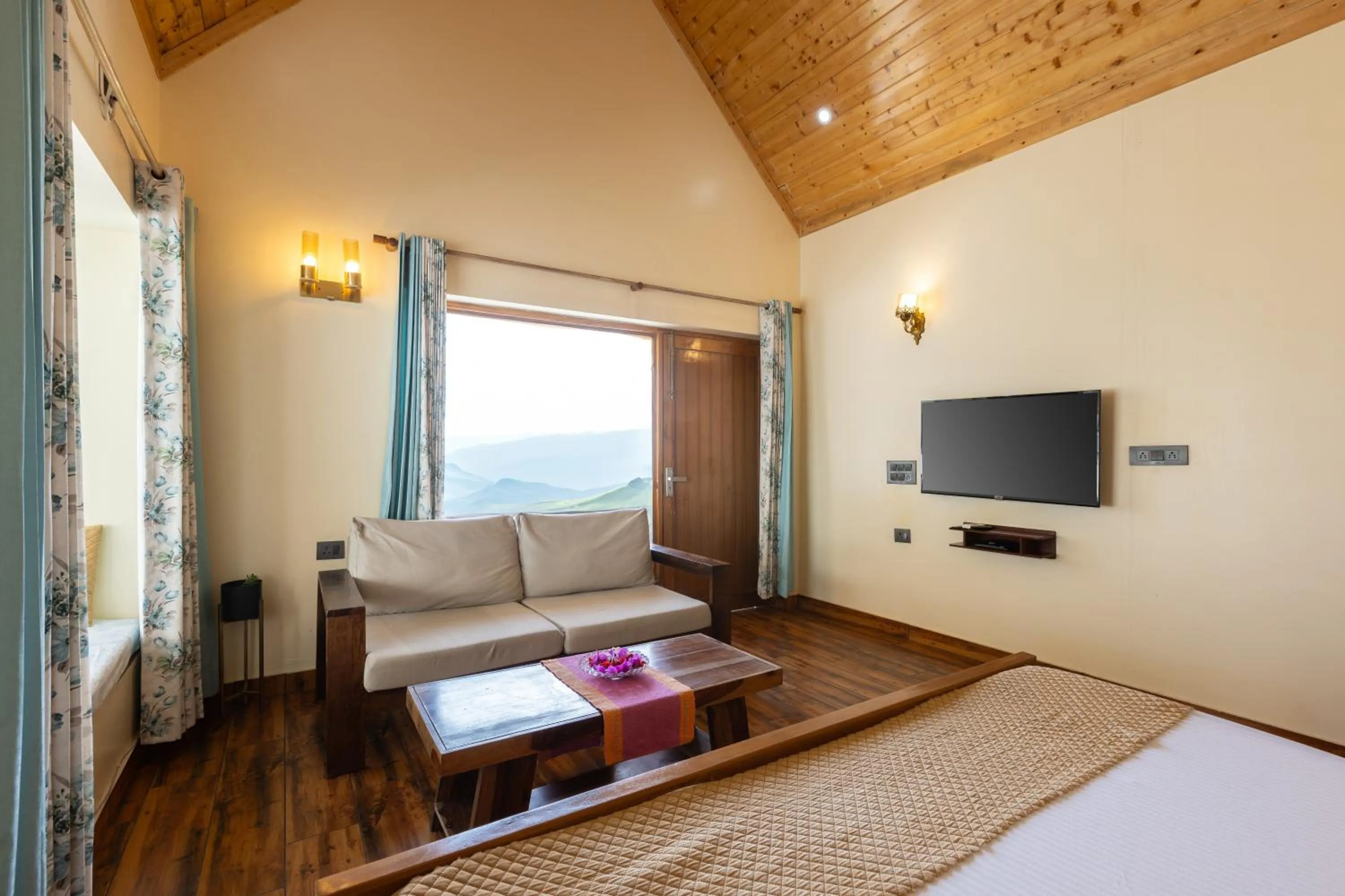 Bed in The Bougainvillea Retreat - A Luxury Private Pool Villa in Dehradun