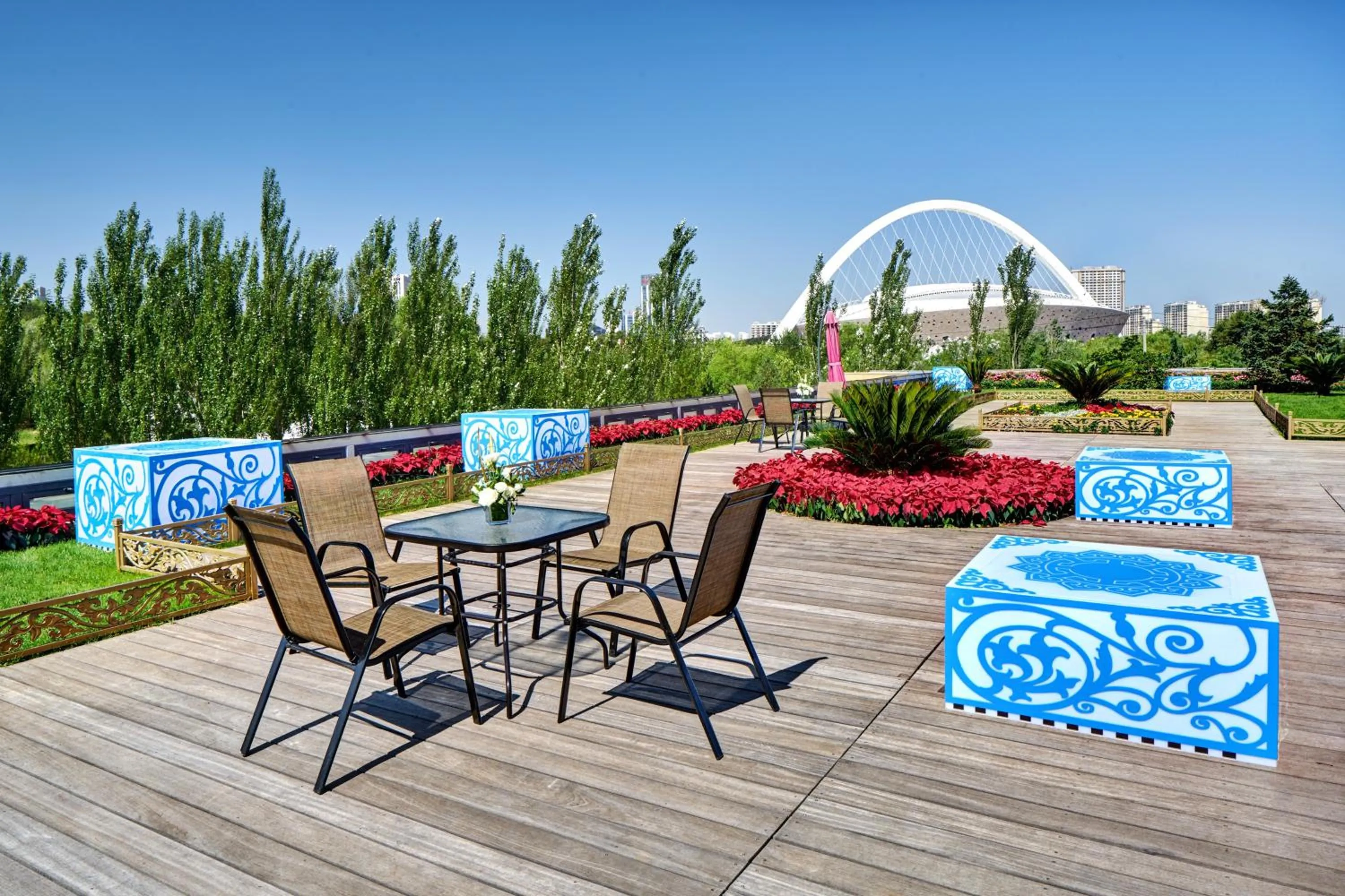 Lobby or reception in Crowne Plaza Ordos, an IHG Hotel