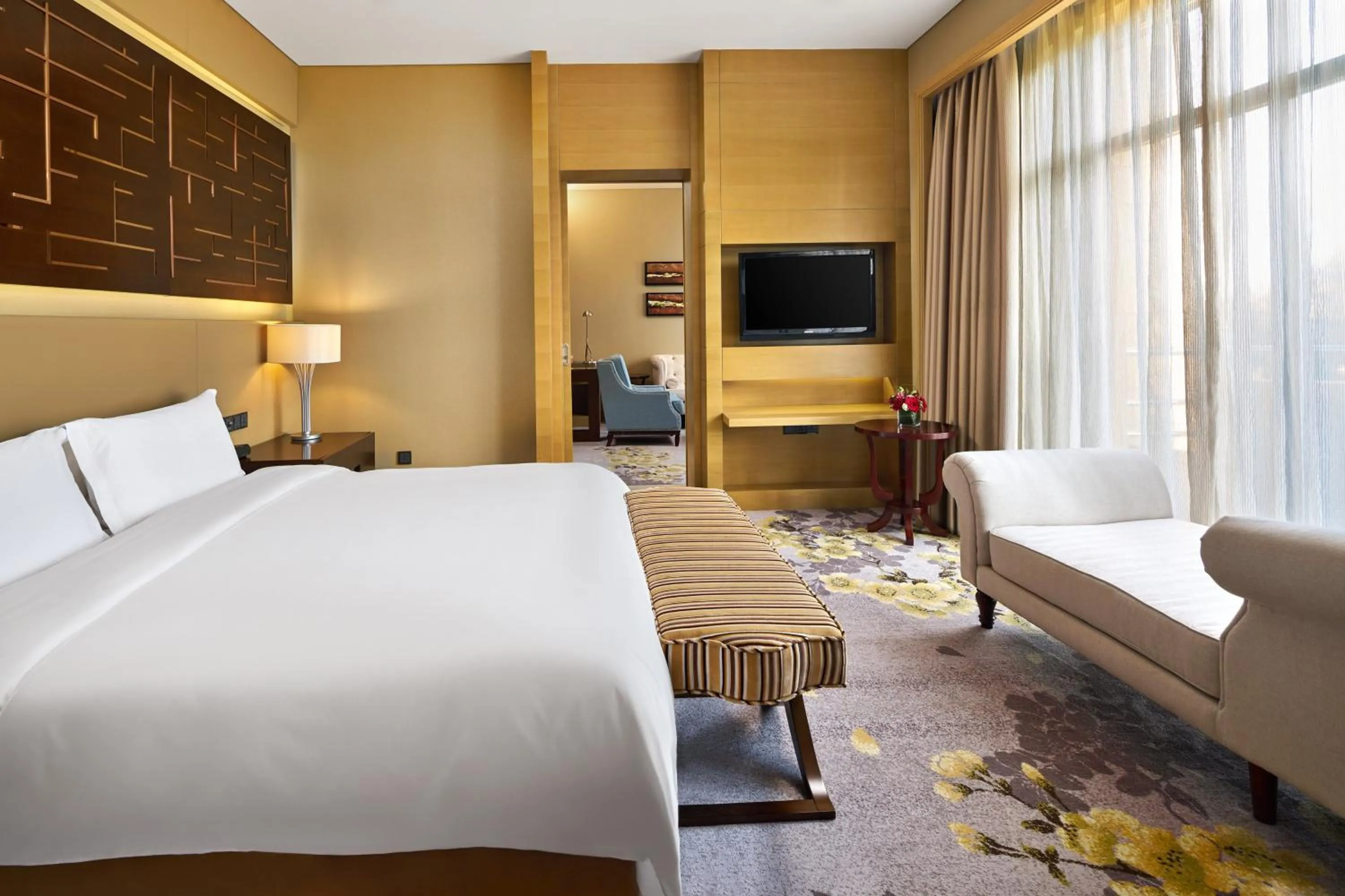 Bedroom in Crowne Plaza Ordos, an IHG Hotel