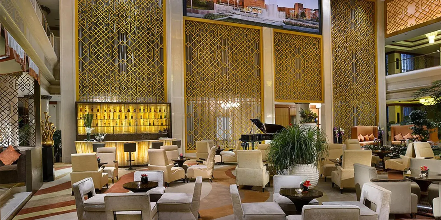 Property building in Crowne Plaza Ordos, an IHG Hotel Property building in Crowne Plaza Ordos, an IHG Hotel