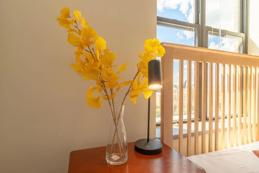 Bed in McCormick Place Luxurious and Spacious 3BR in Downtown Chicago with Optional Parking Sleeps 10 guests