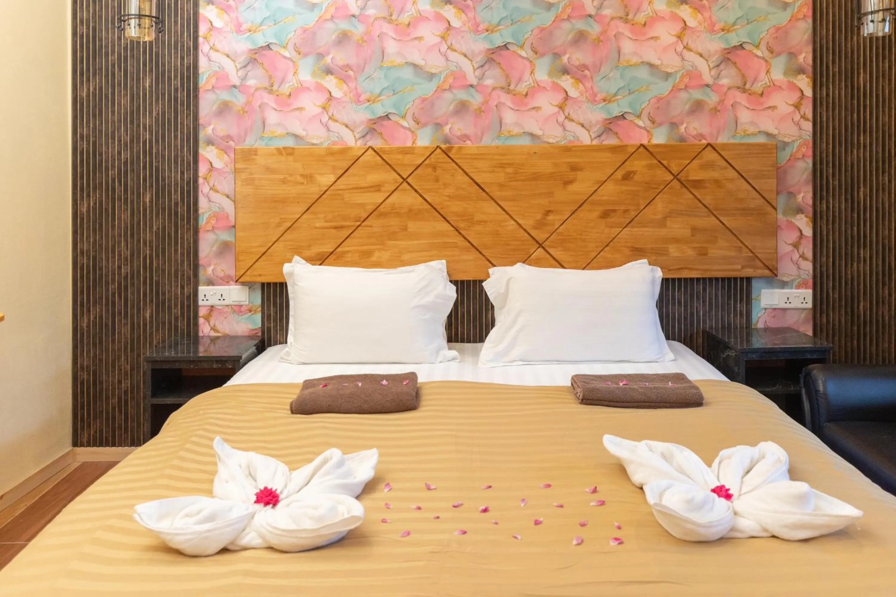 Decorative detail, Bed in Tranquil Thoddoo