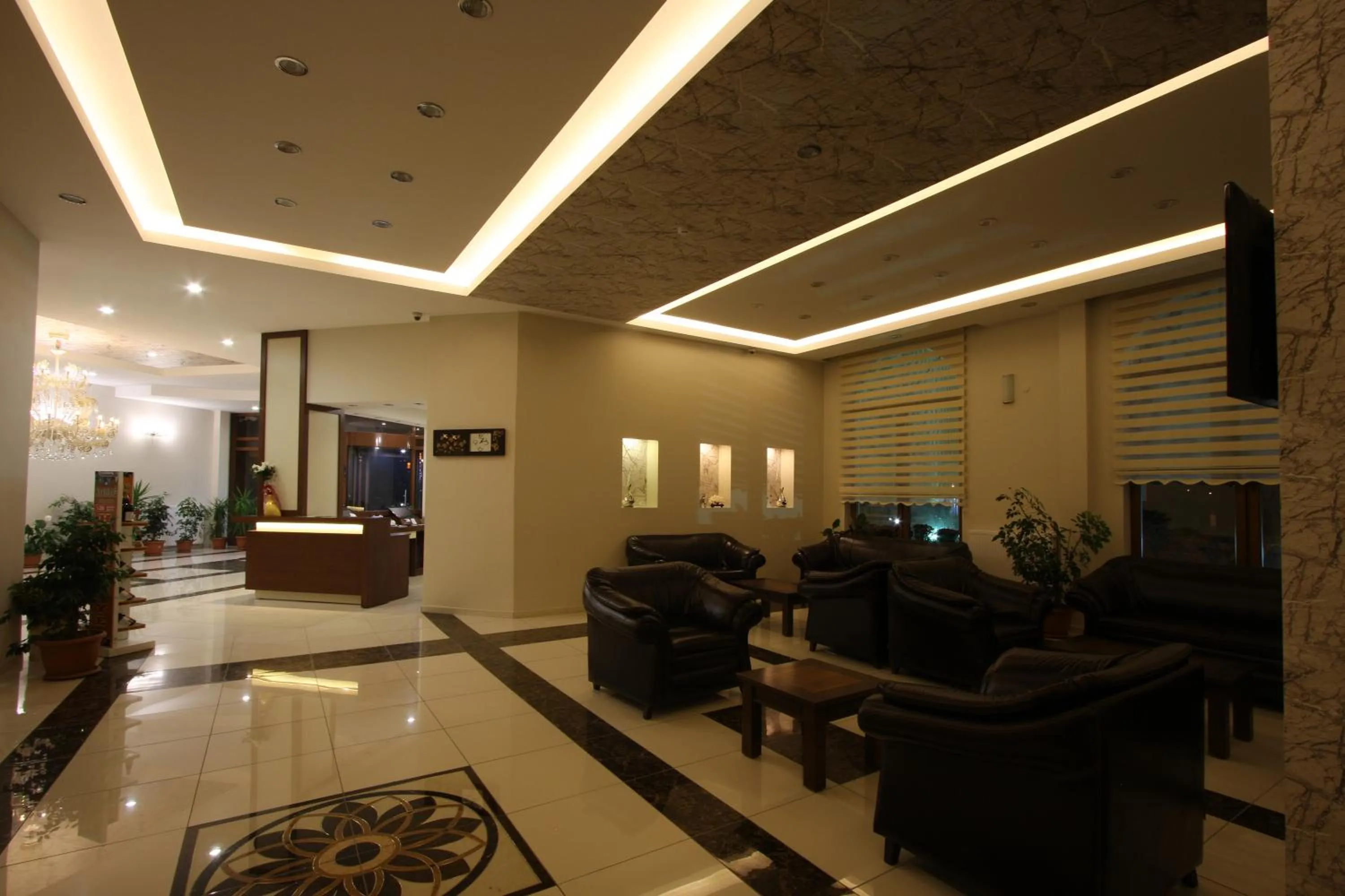 Lobby or reception in Royal Bilgic Hotel