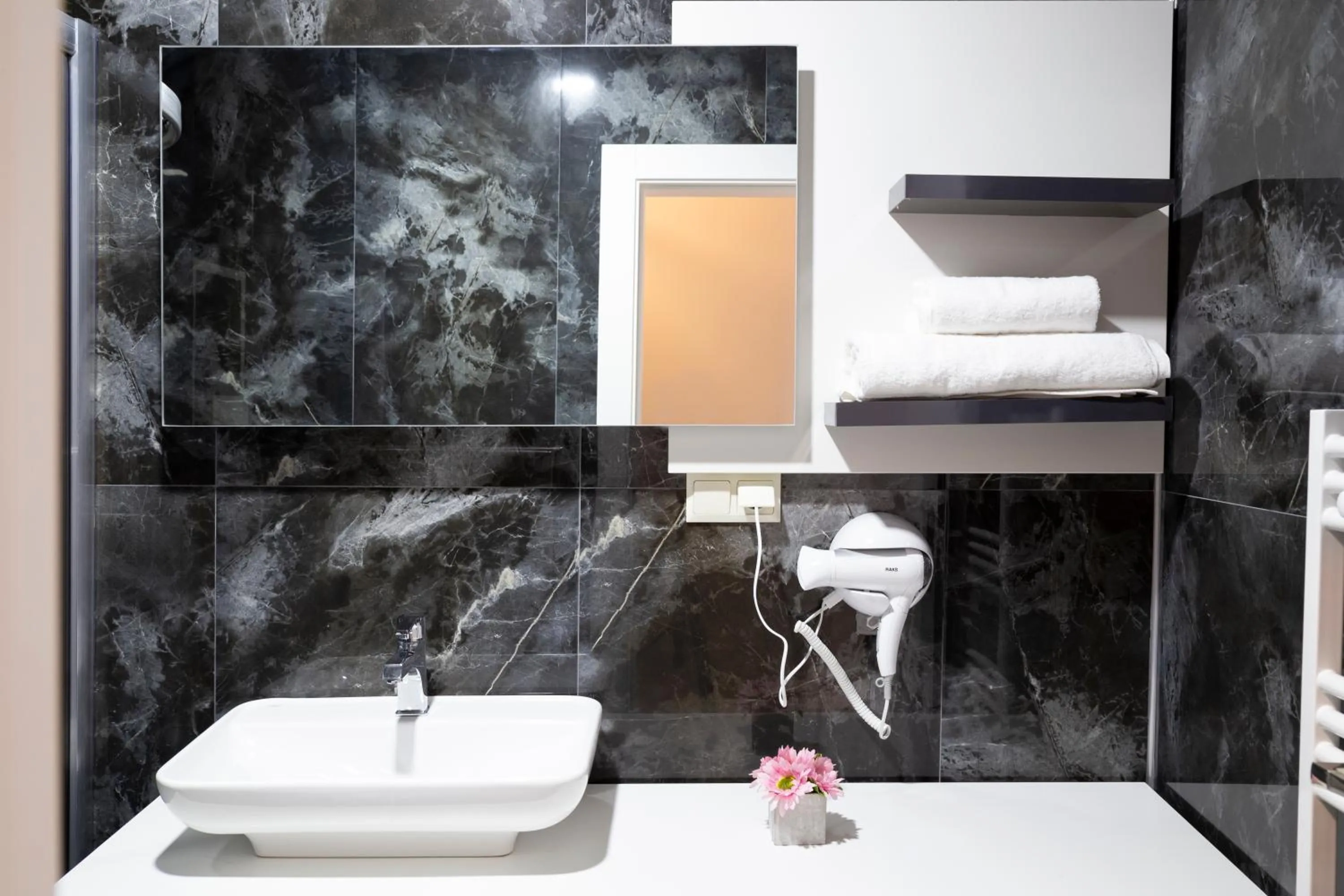 Hatton Suites Hotel Esenboga