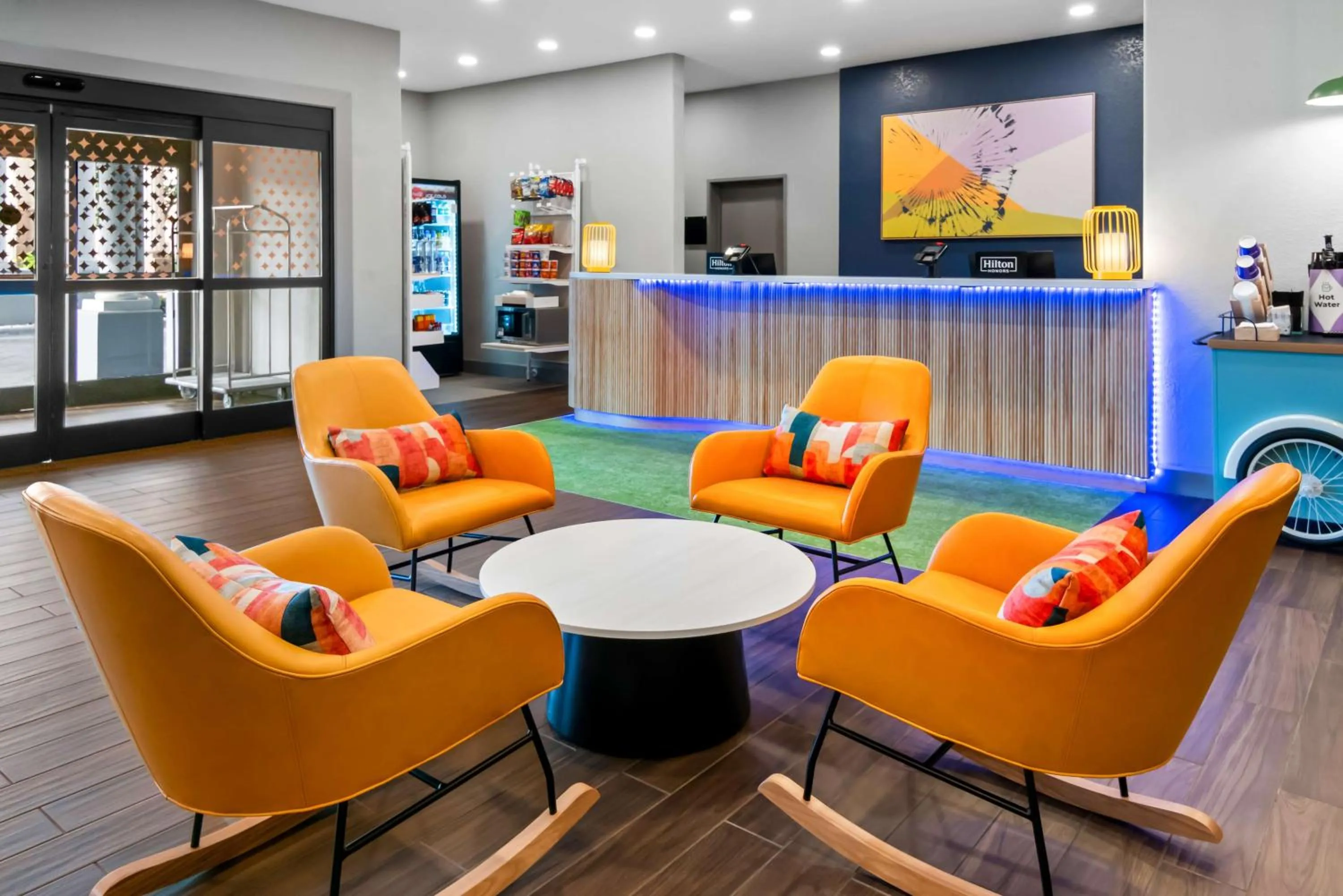 Lobby or reception in Spark by Hilton Wichita Falls