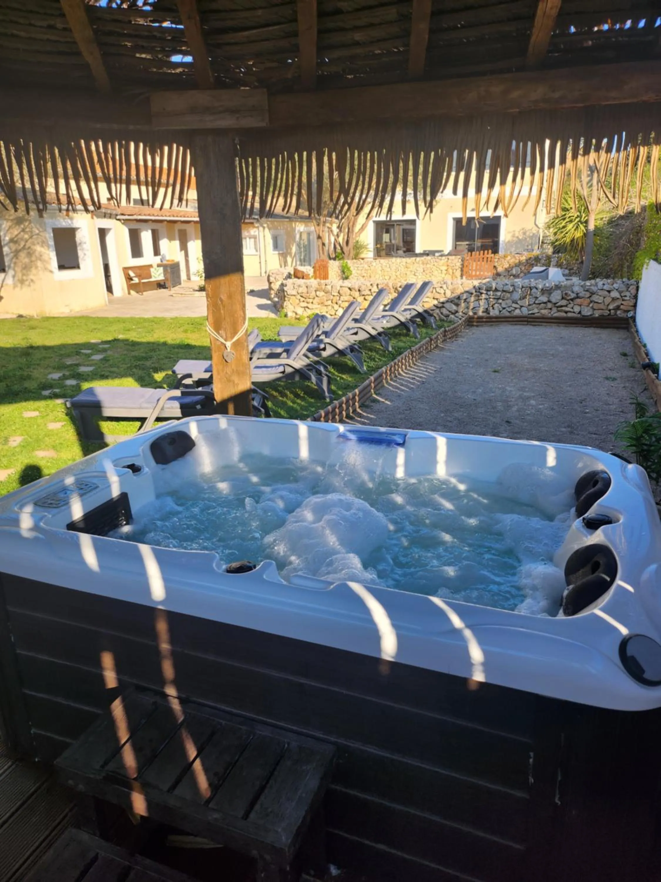 Property building in La villa de Fleury