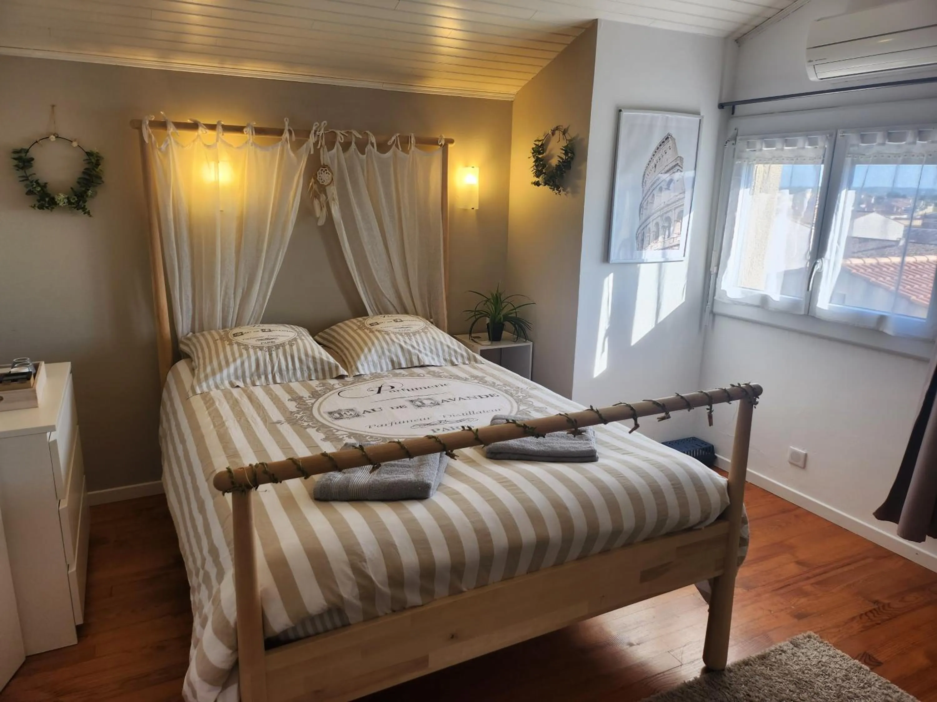 Bedroom, Bed in La villa de Fleury