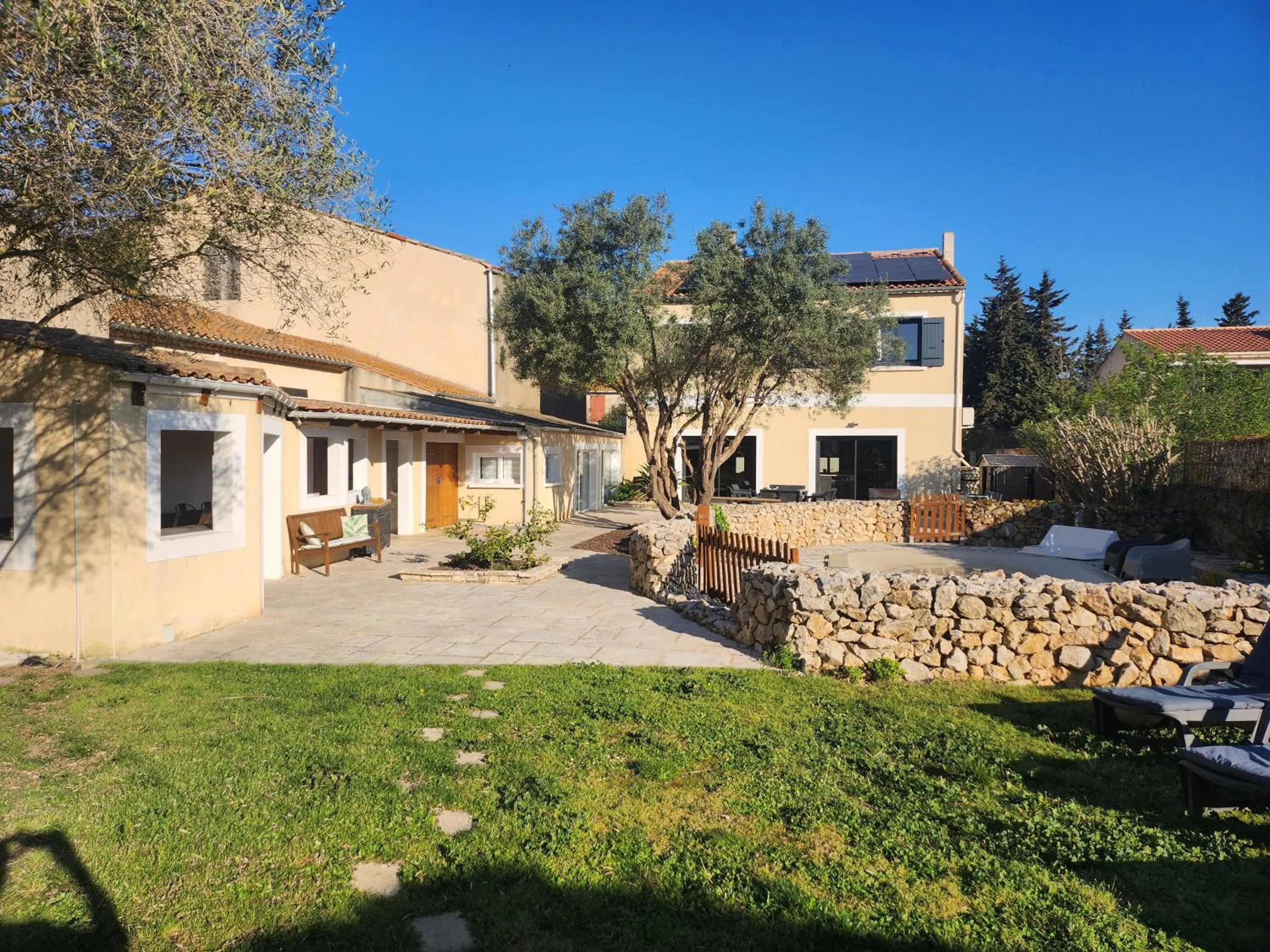 Garden in La villa de Fleury