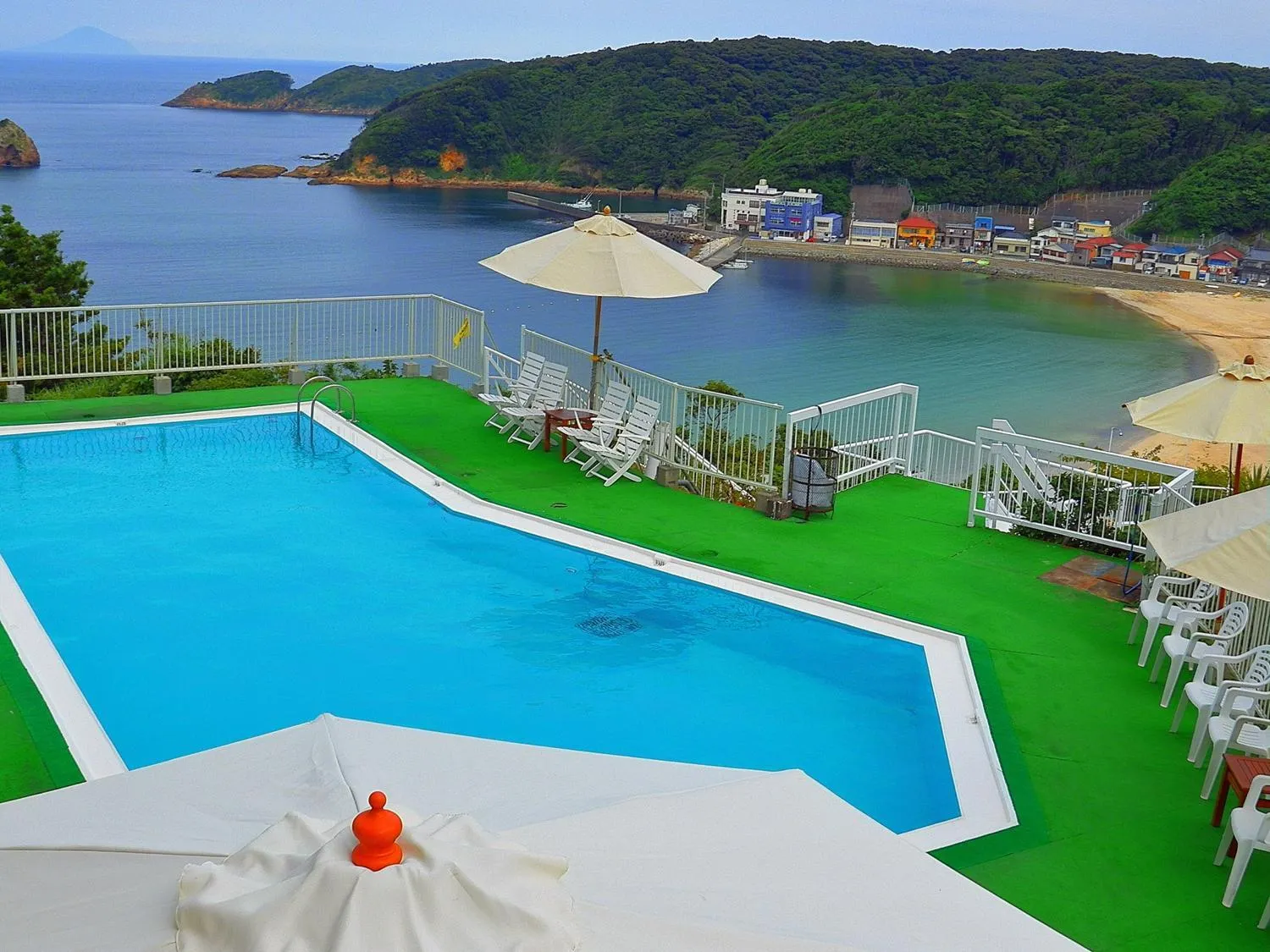 Swimming pool in Shimoda View Hotel
