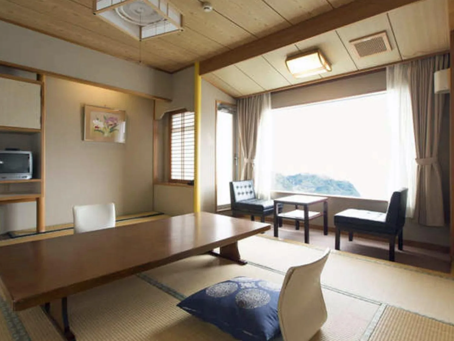 Photo of the whole room in Shimoda View Hotel