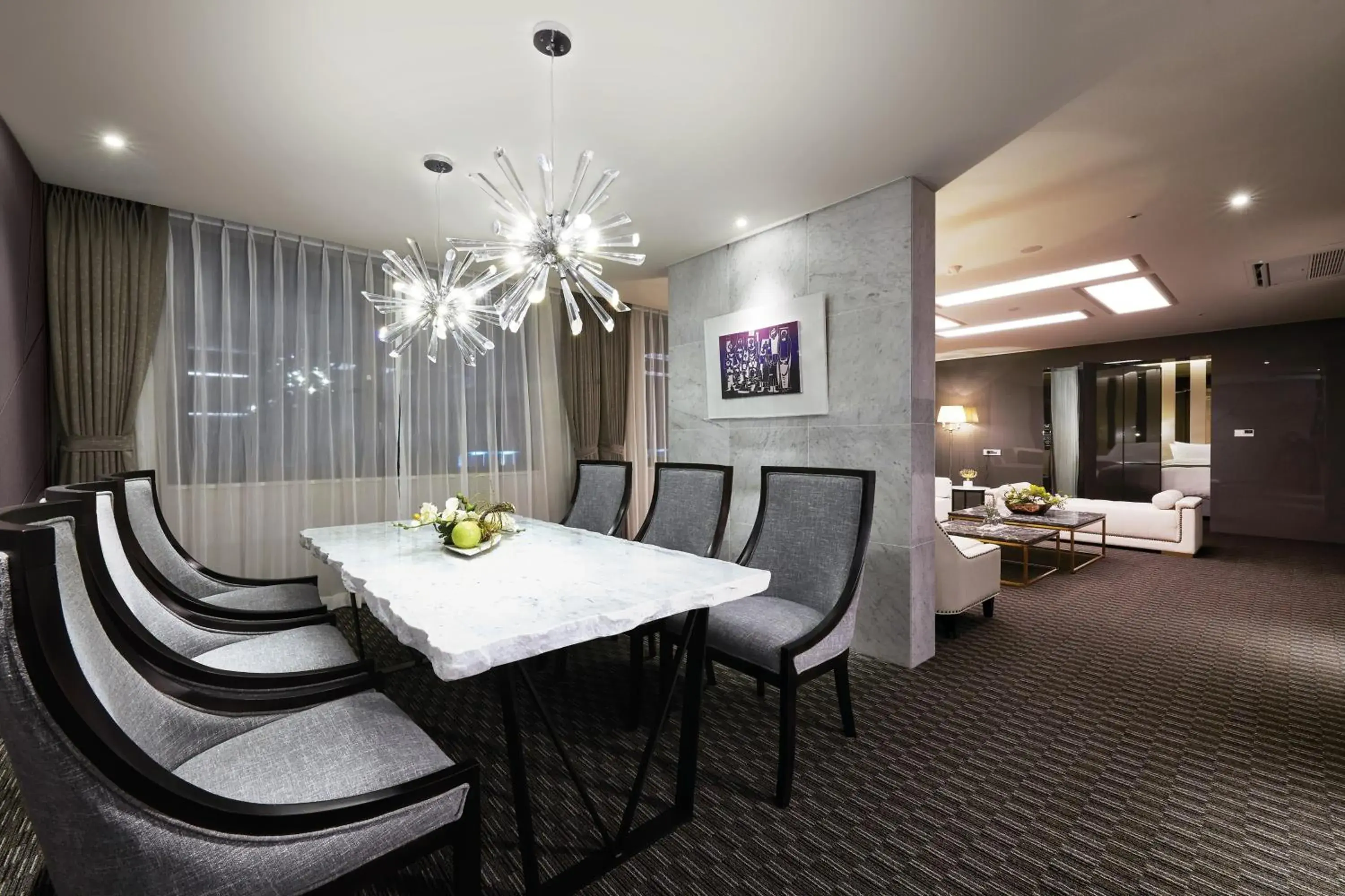 Traum Valley Hotel - formerly jeongseon intoraon hotel Traum Valley Hotel - formerly jeongseon intoraon hotel