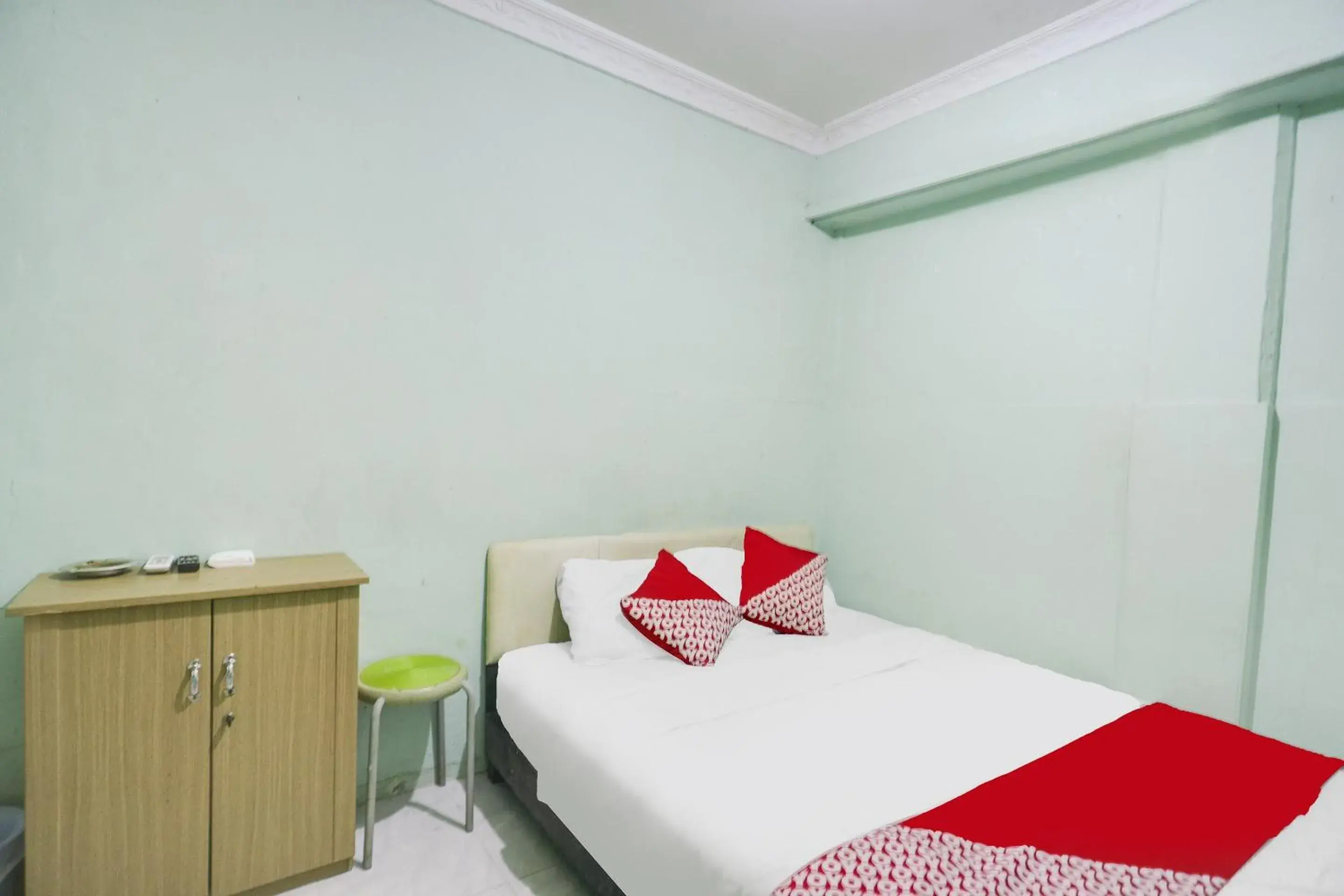 Bedroom, Bed in Hotel O Rajawali Inn Bedroom, Bed in Hotel O Rajawali Inn