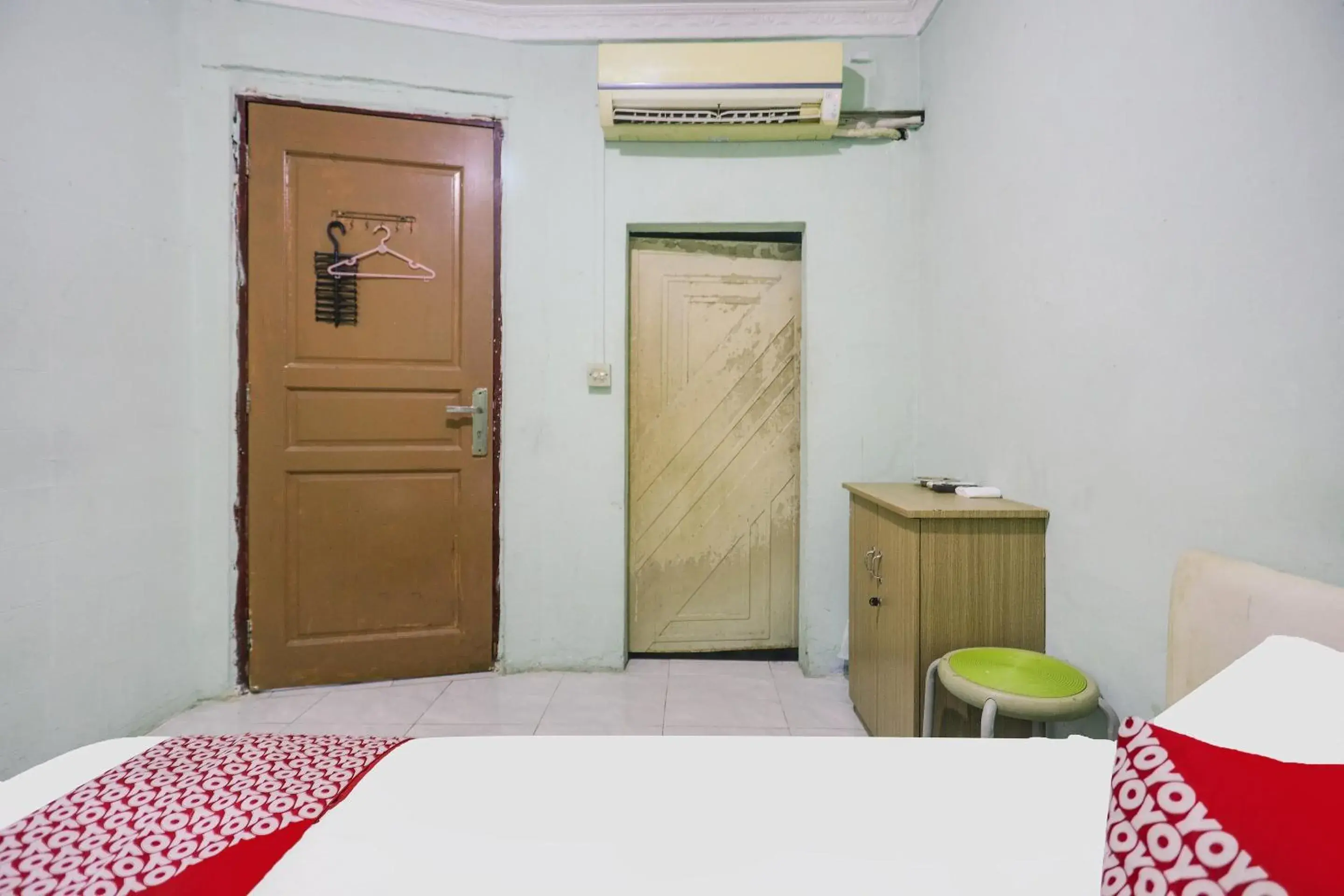 Bedroom, Bed in Hotel O Rajawali Inn Bedroom, Bed in Hotel O Rajawali Inn