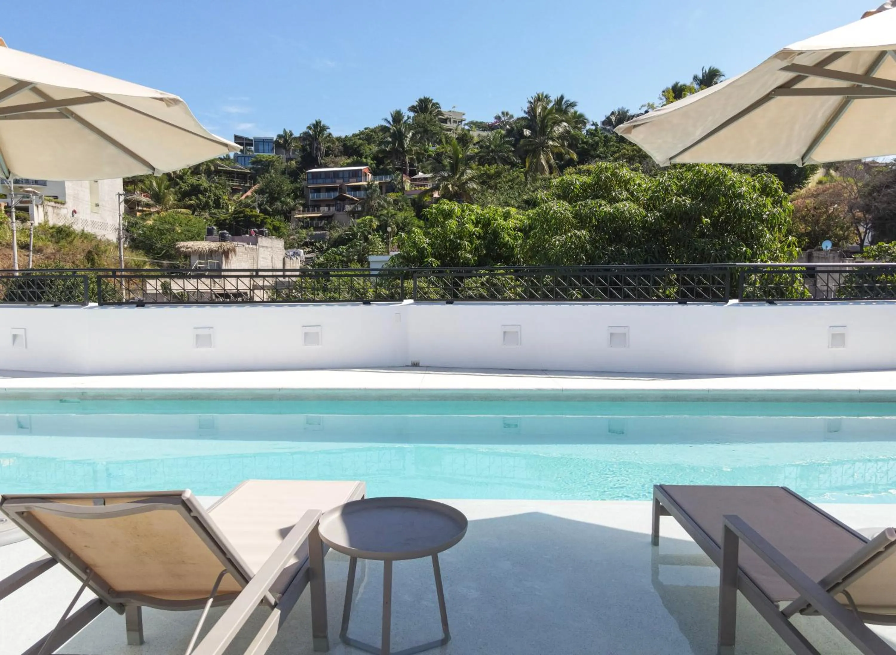 Pool view in Ximena Hotel Boutique