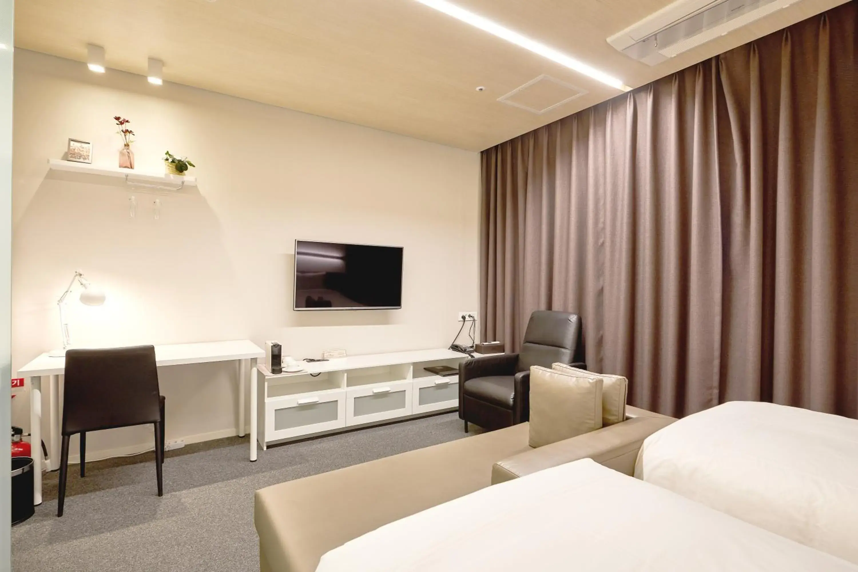 Bed in Grand City Hotel Changwon Bed in Grand City Hotel Changwon