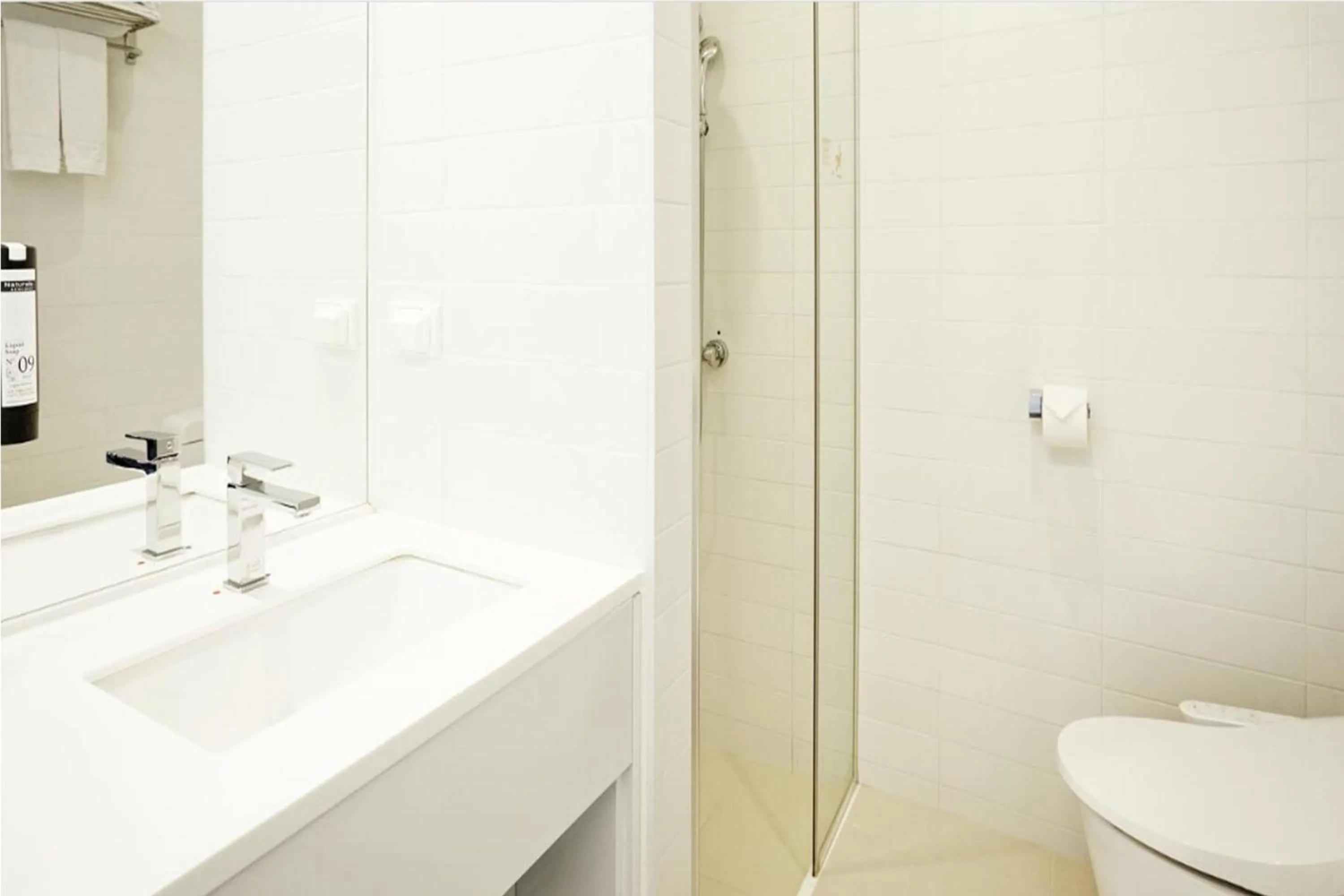 Bathroom in Grand City Hotel Changwon