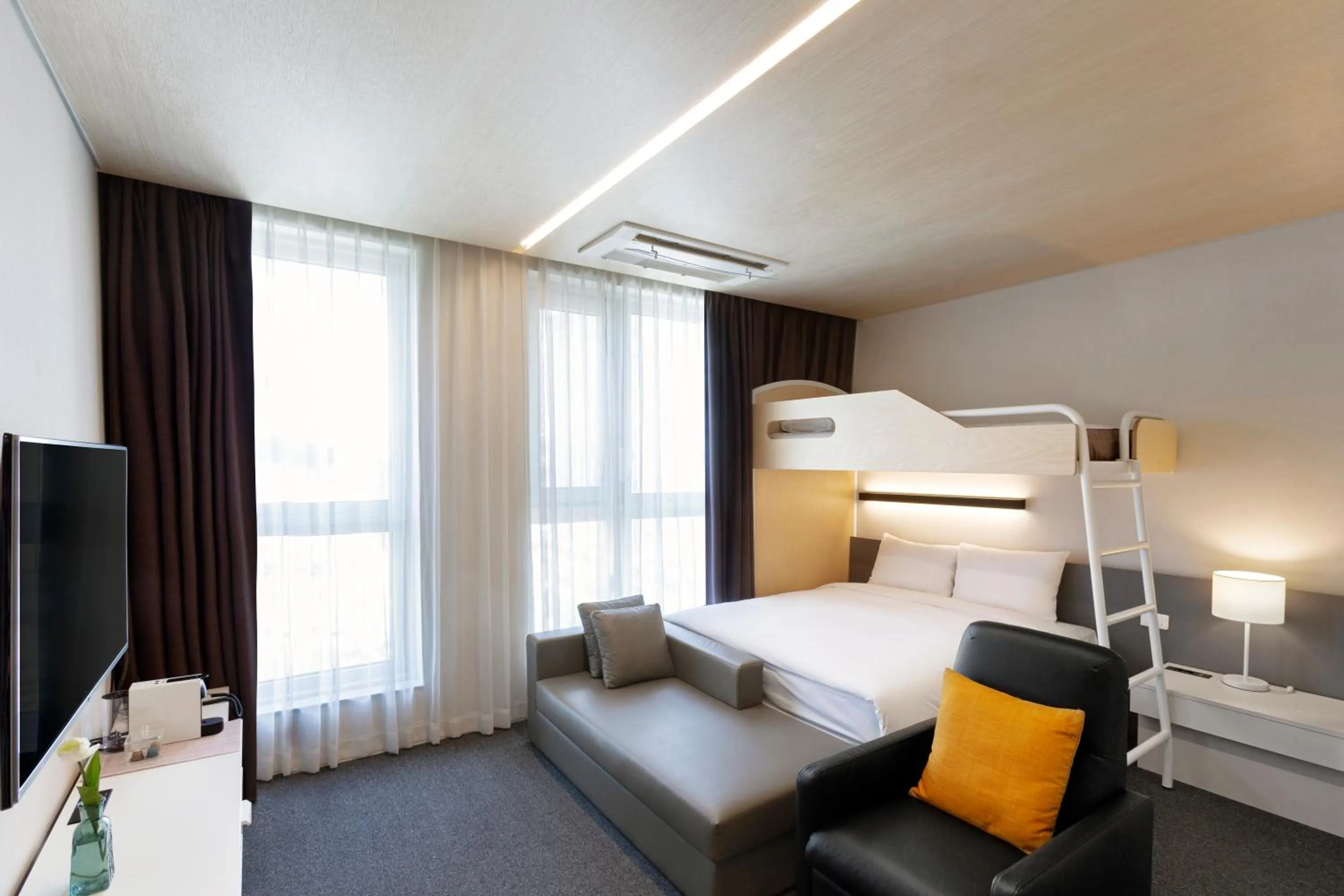 Bedroom, Bed in Grand City Hotel Changwon
