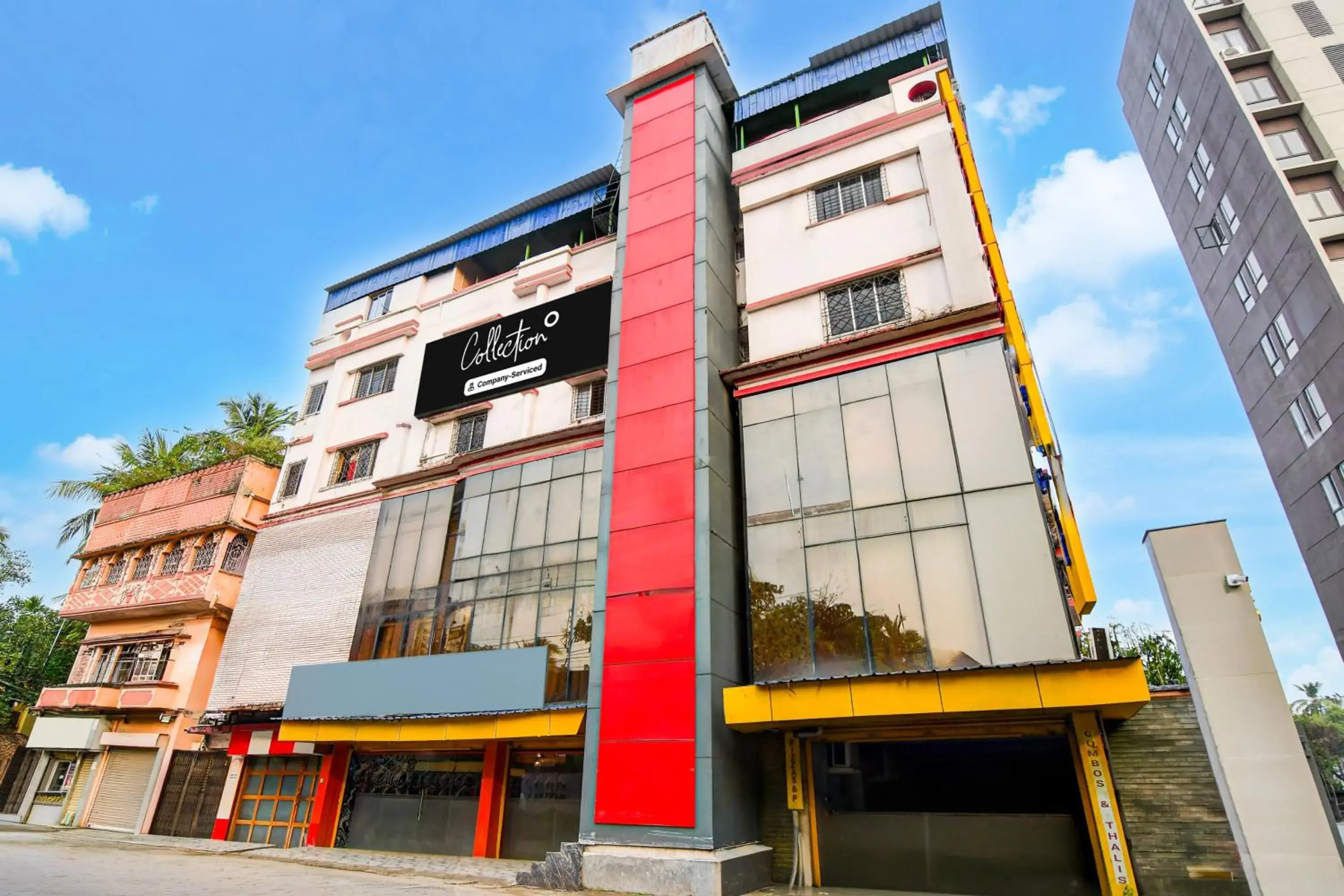 Facade/entrance in Super Collection O NSCB Airport Kolkata Formerly Red Stone Facade/entrance in Super Collection O NSCB Airport Kolkata Formerly Red Stone