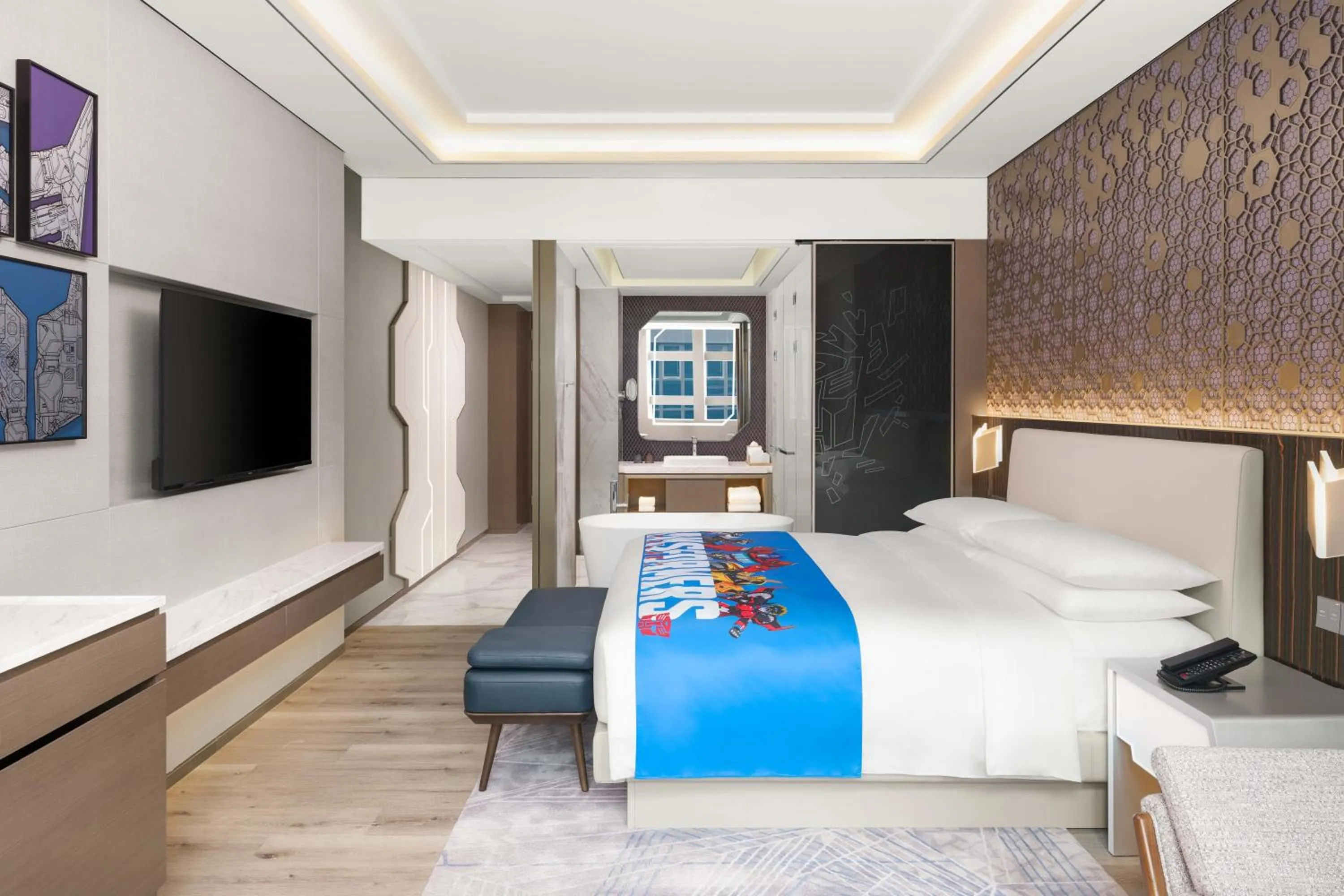 Bed in Shanghai Marriott Hotel Pudong South