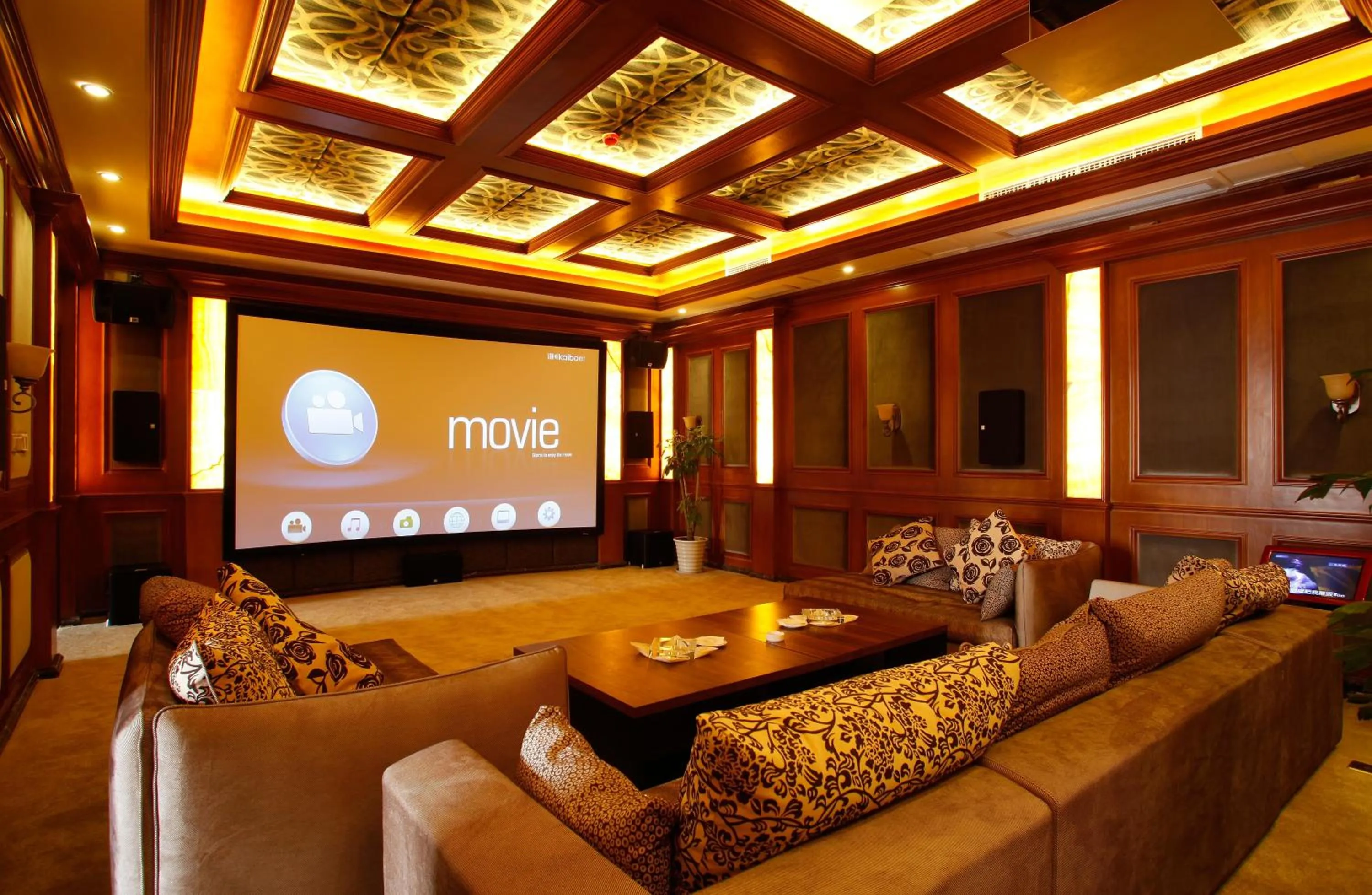 Business facilities in Aoting Garden Hotel