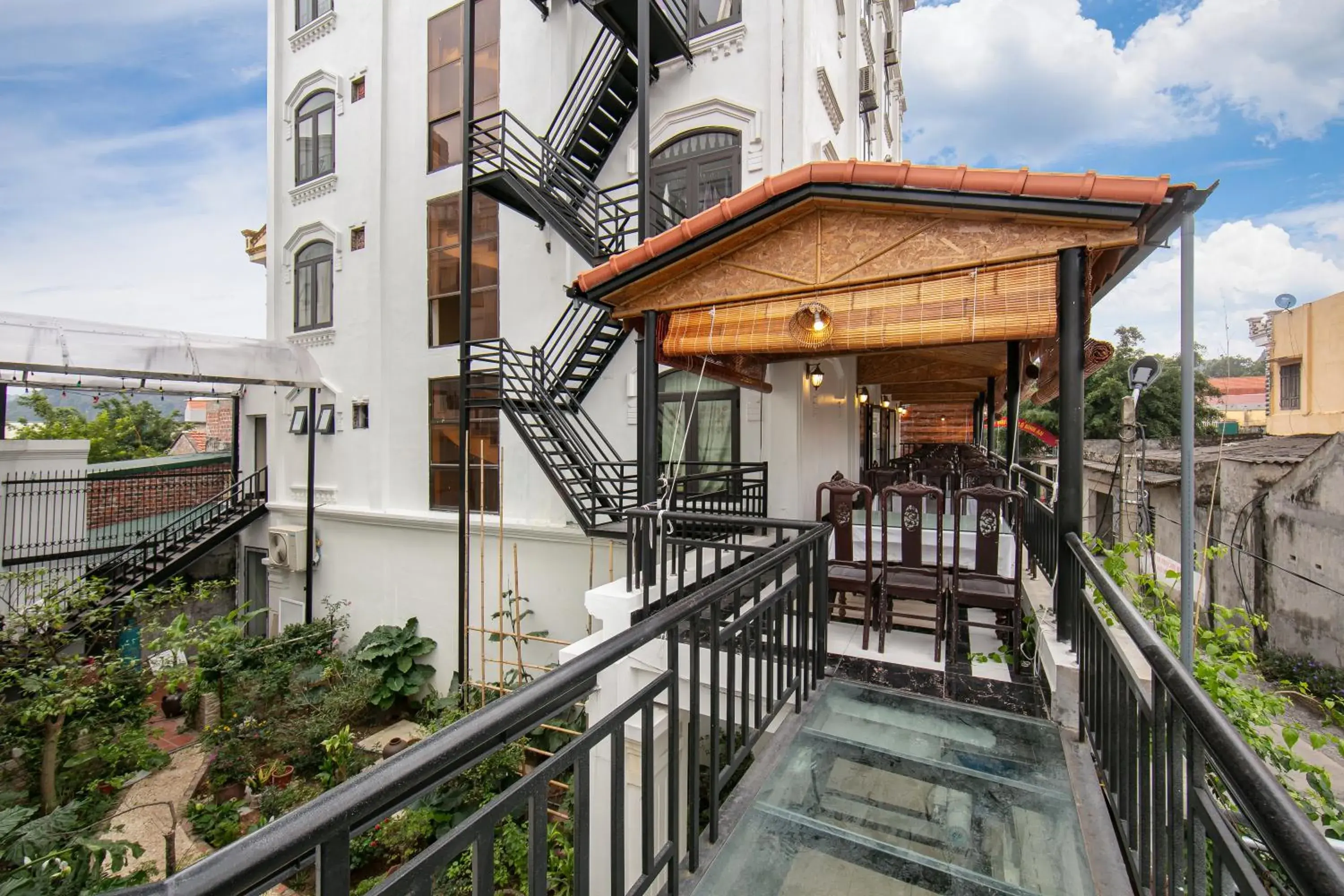 Restaurant/places to eat in Nam Hoa Hotel Restaurant/places to eat in Nam Hoa Hotel