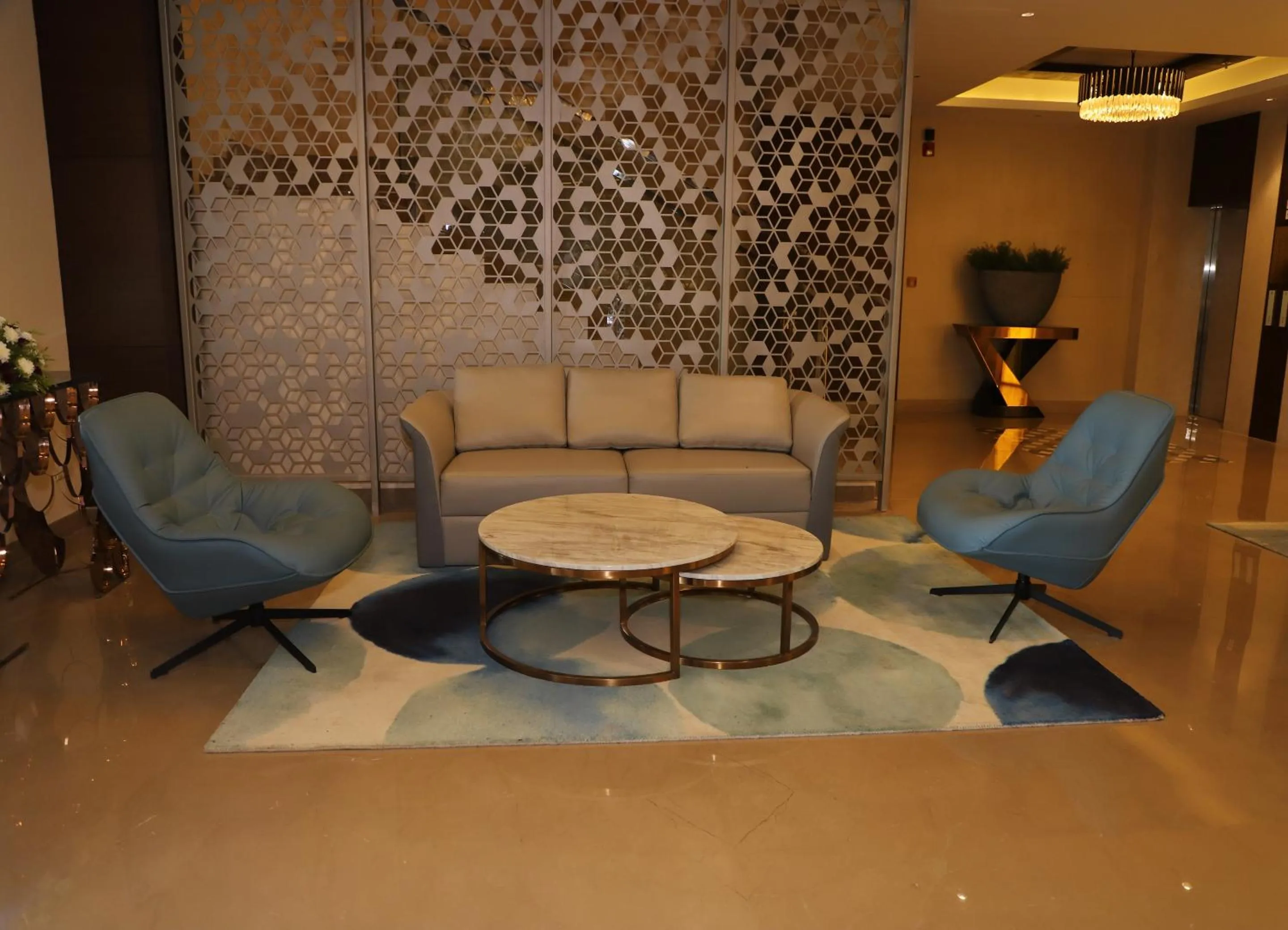 Lobby or reception in Geeta Sarovar Portico, Panipat