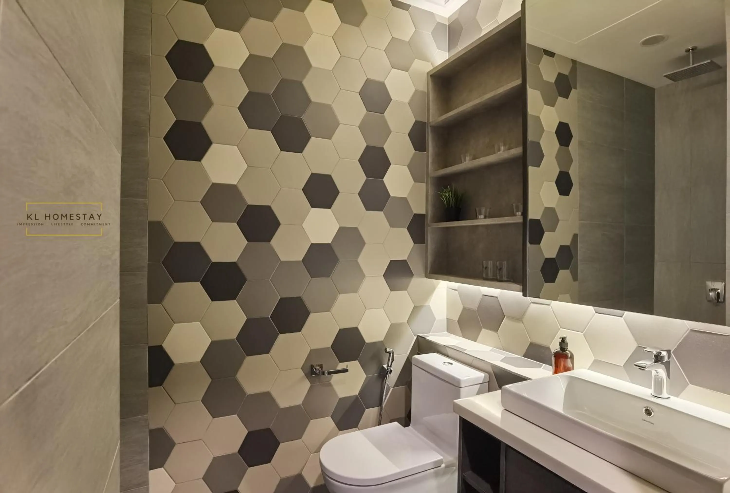 Ceylonz Suites by StayKL Stevvy