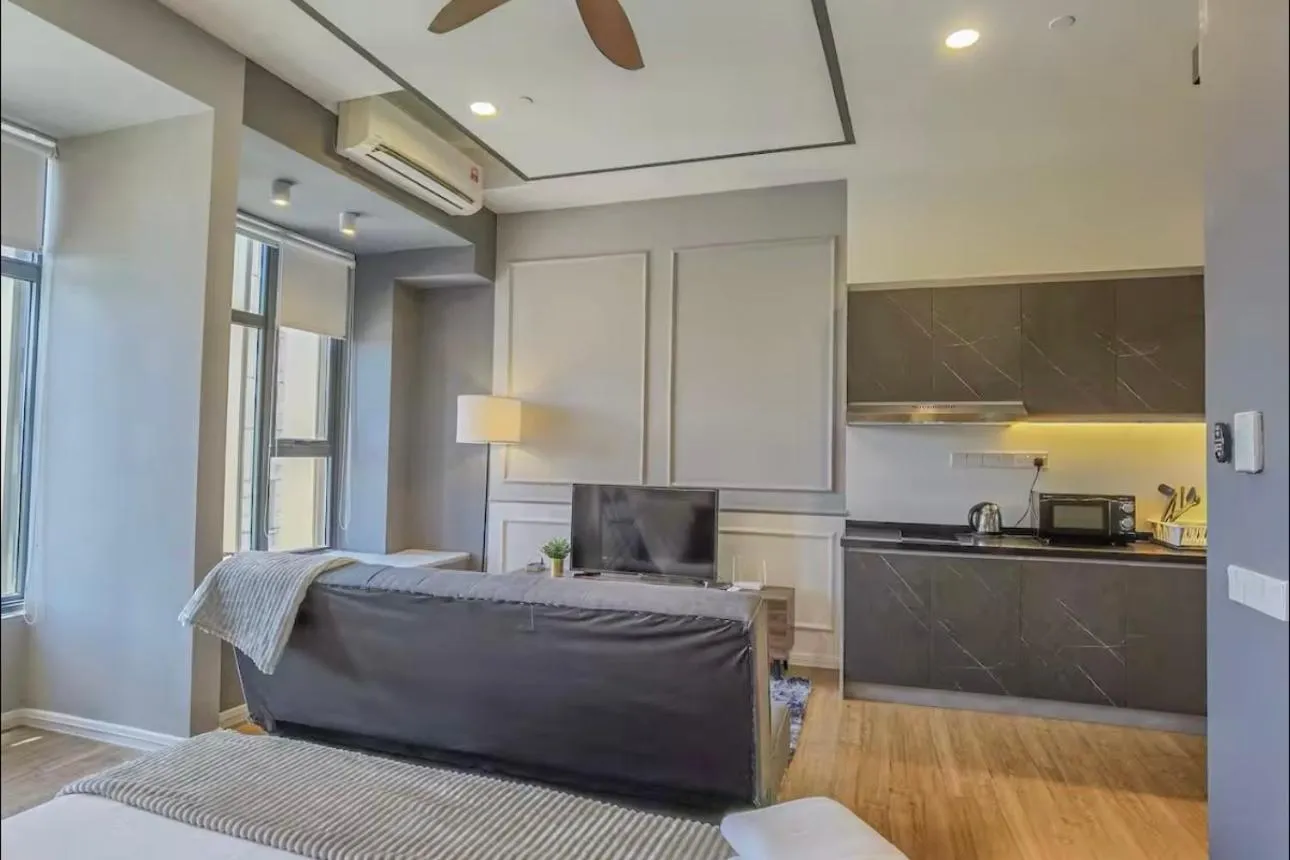 Bed in Ceylonz Suites by StayKL Stevvy