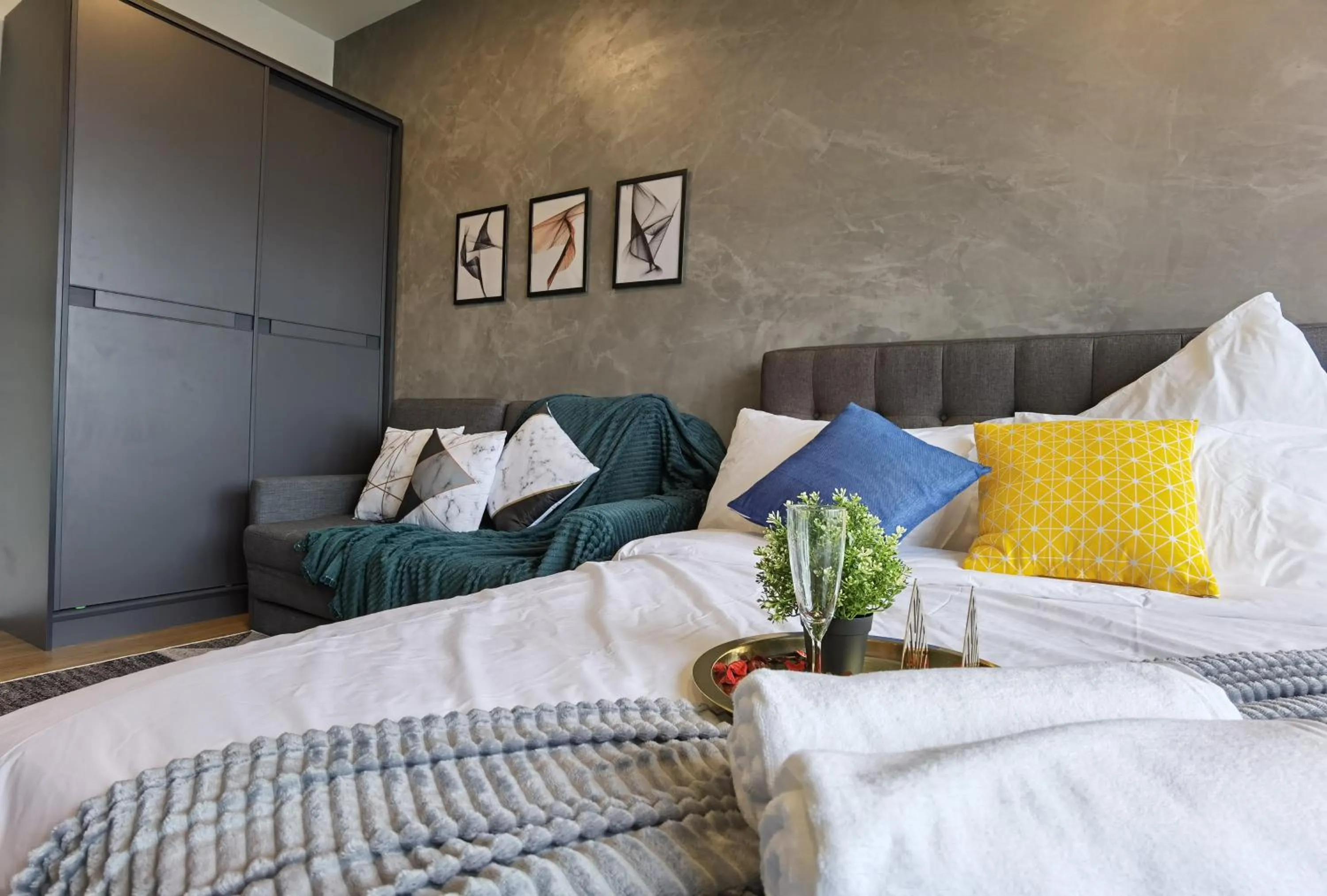 Bed in Ceylonz Suites by StayKL Stevvy