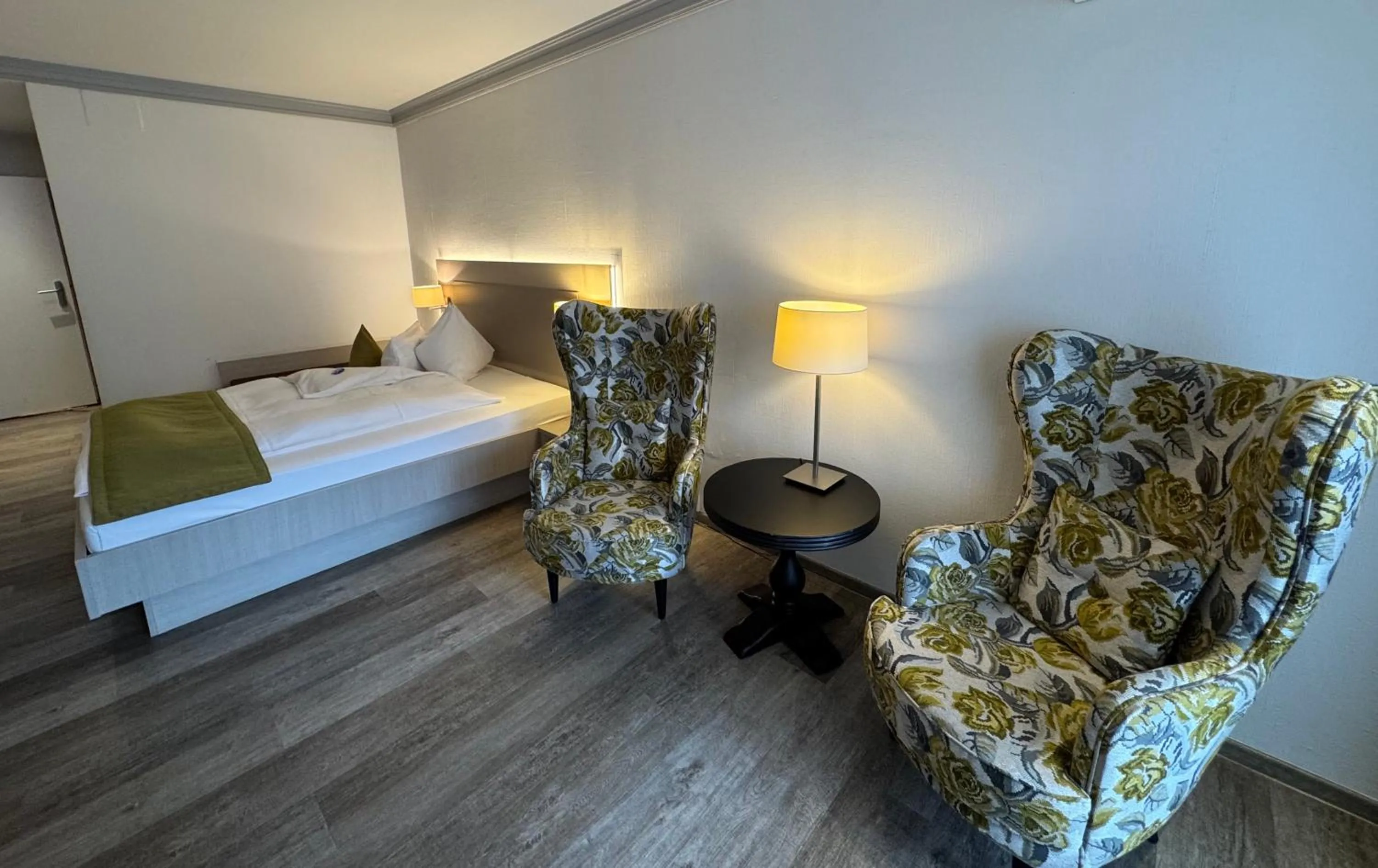 Photo of the whole room, Bed in Hotel Krone OHG