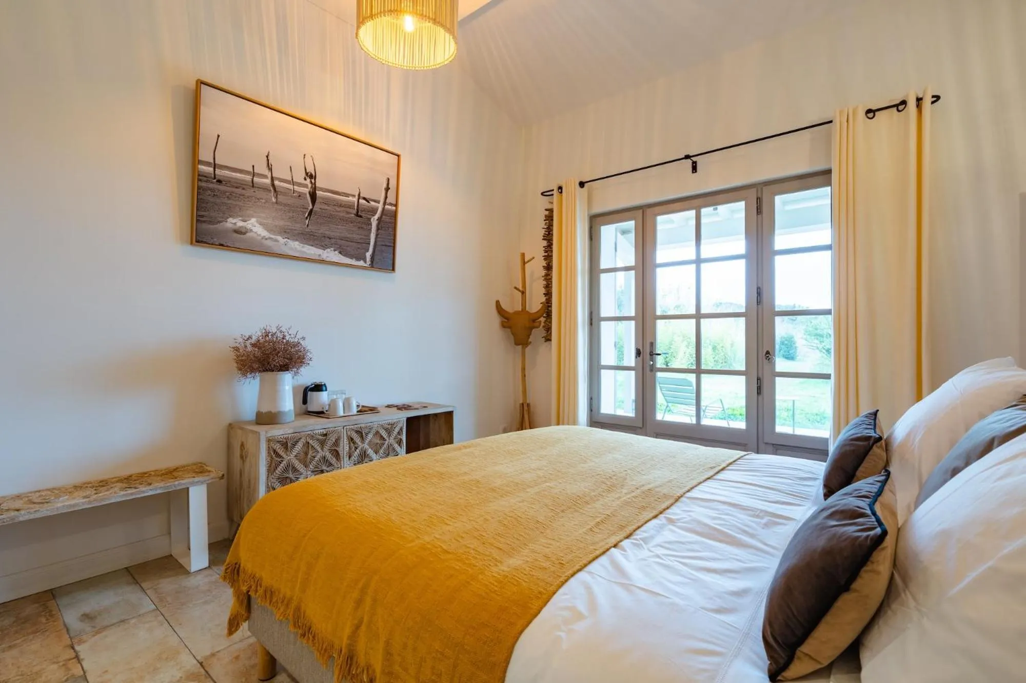 Bed in Mas du Couvin, maison d'hôtes en Camargue