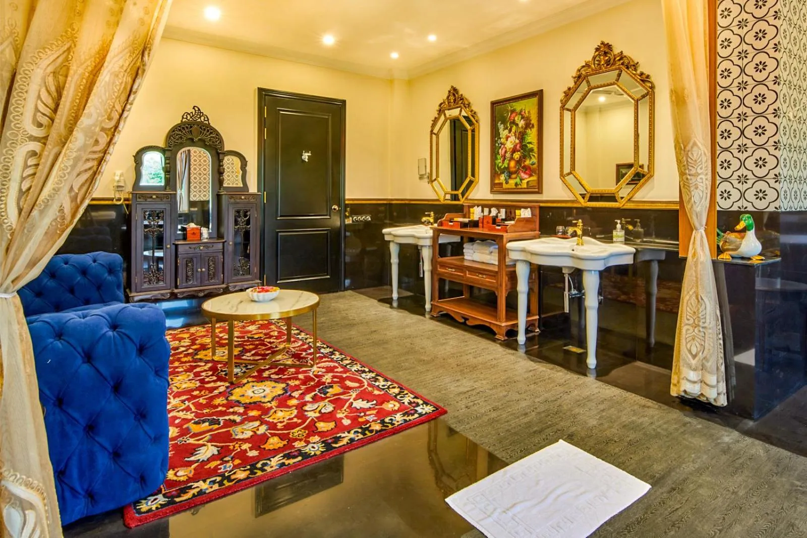 Bathroom in MAYFAIR Tea Resort