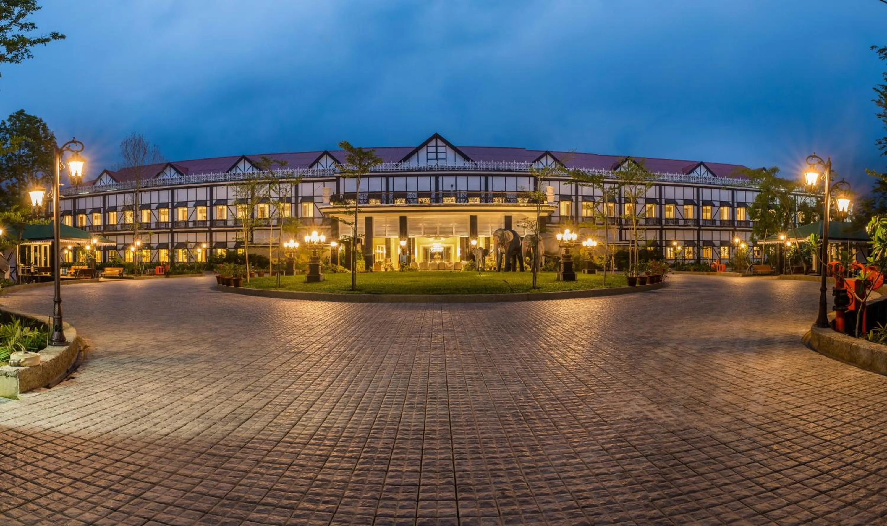 Property building in MAYFAIR Tea Resort