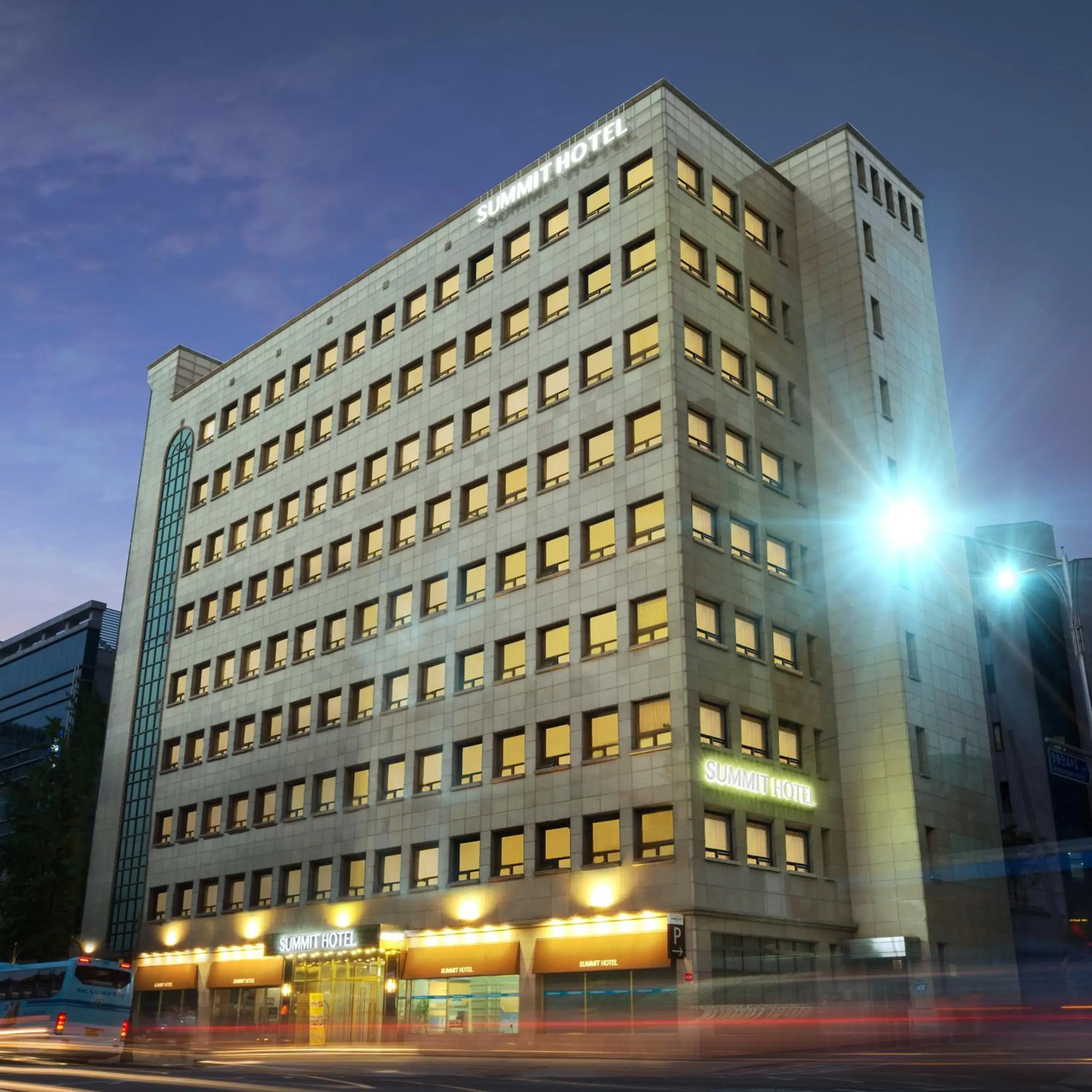 Property building in Summit Hotel Seoul Dongdaemun Property building in Summit Hotel Seoul Dongdaemun