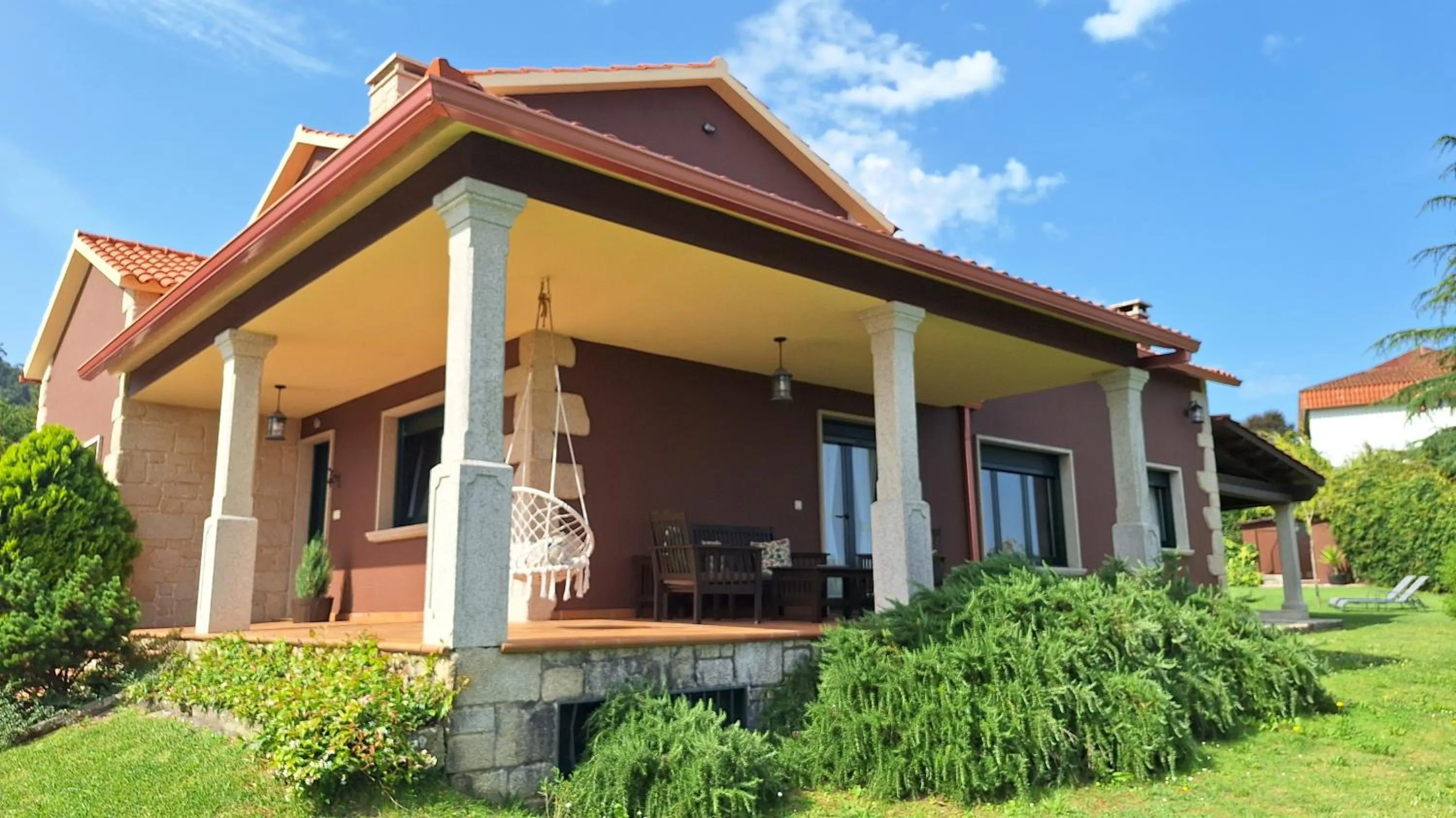 Chalet Rural Toñita 400 m playa piscina barbacoa chimenea