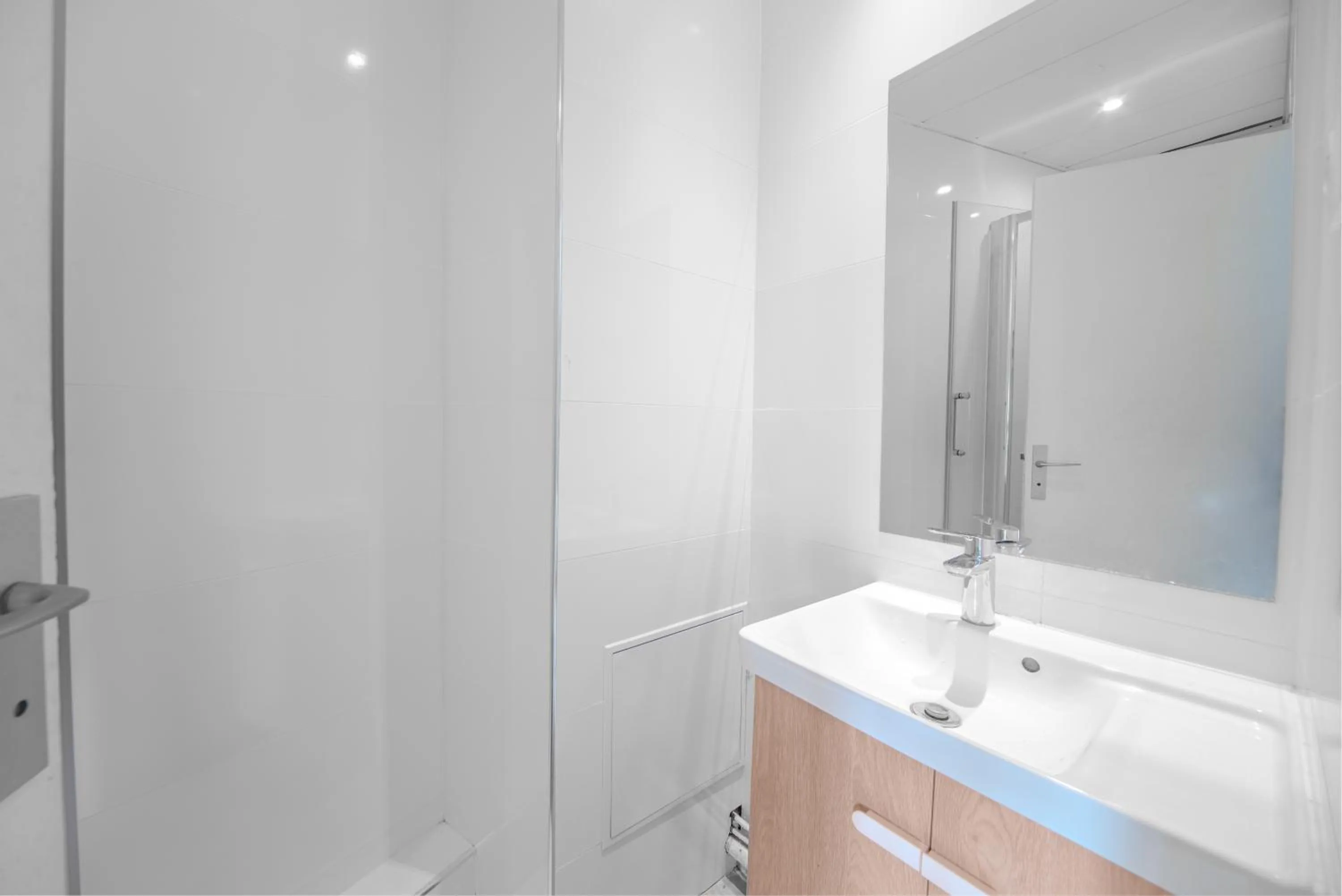 Bathroom in City Inn Paris