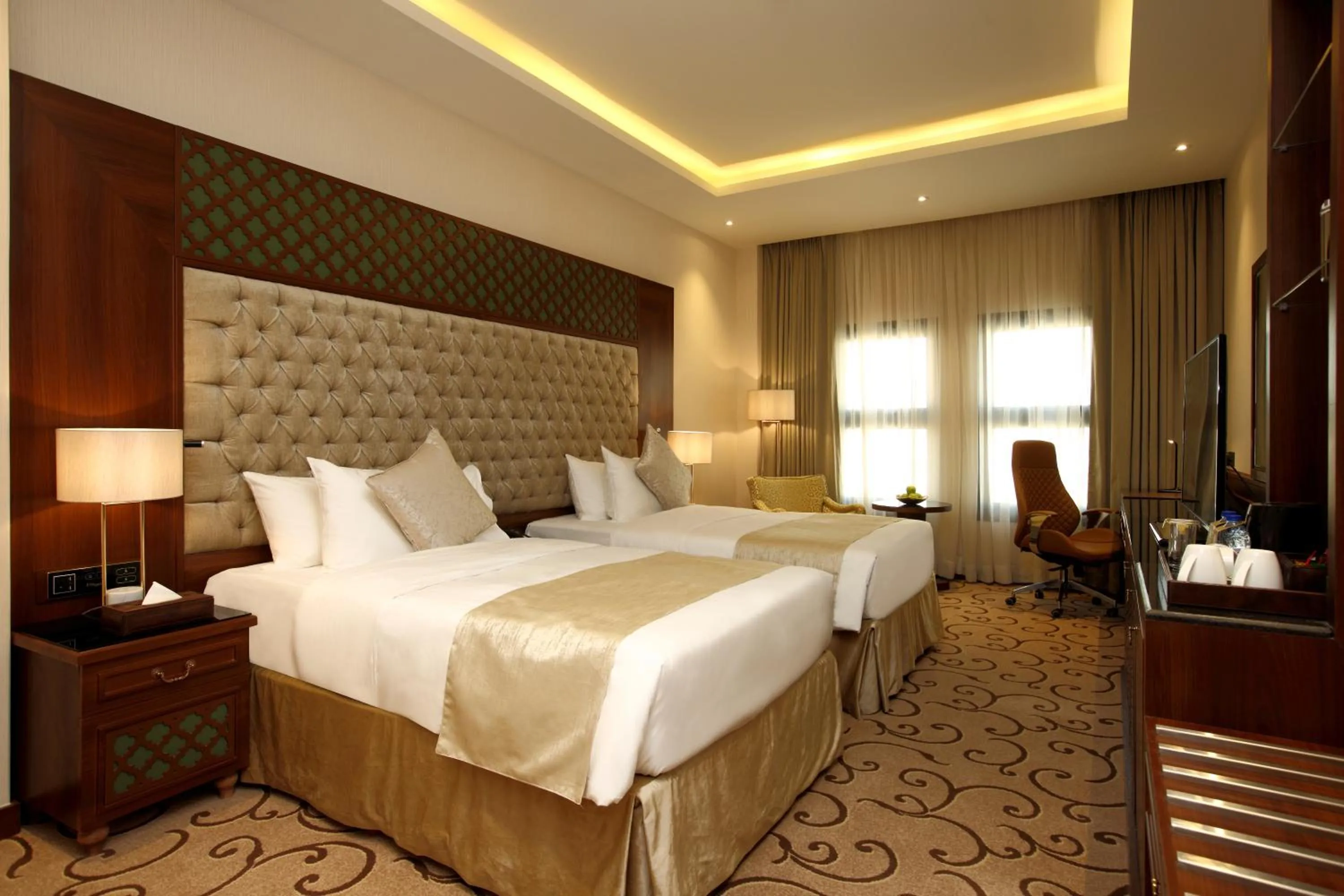 Bed in Vittori Palace Hotel and Residences