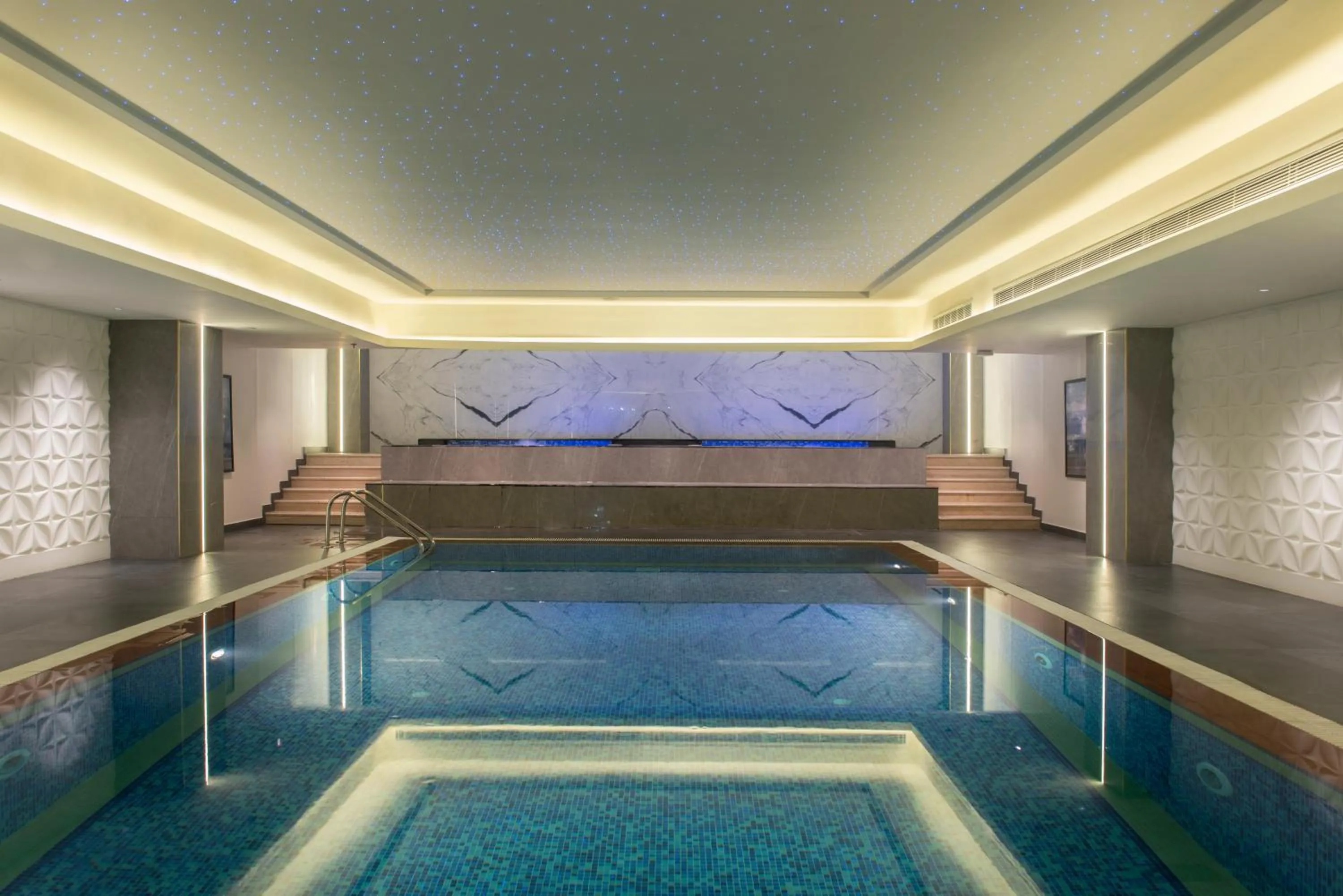 Swimming pool in Vittori Palace Hotel and Residences