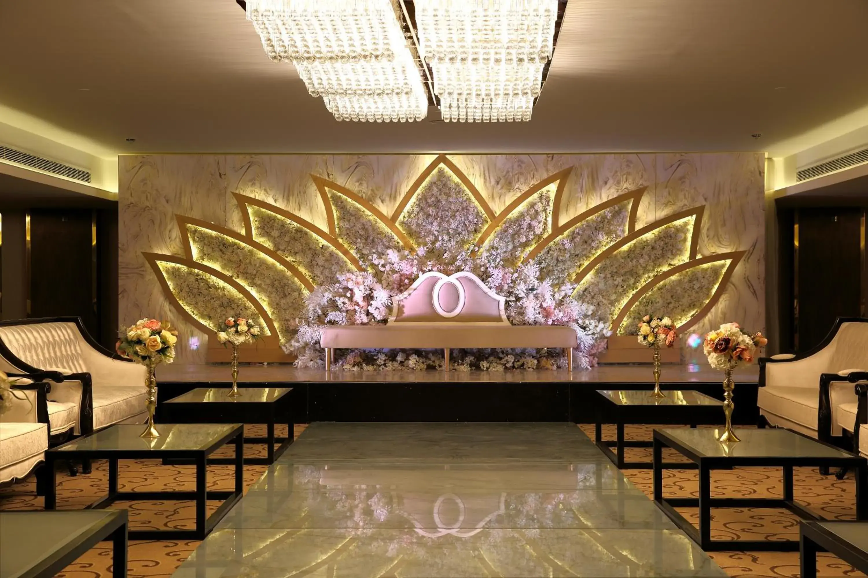 Property building in Vittori Palace Hotel and Residences Property building in Vittori Palace Hotel and Residences