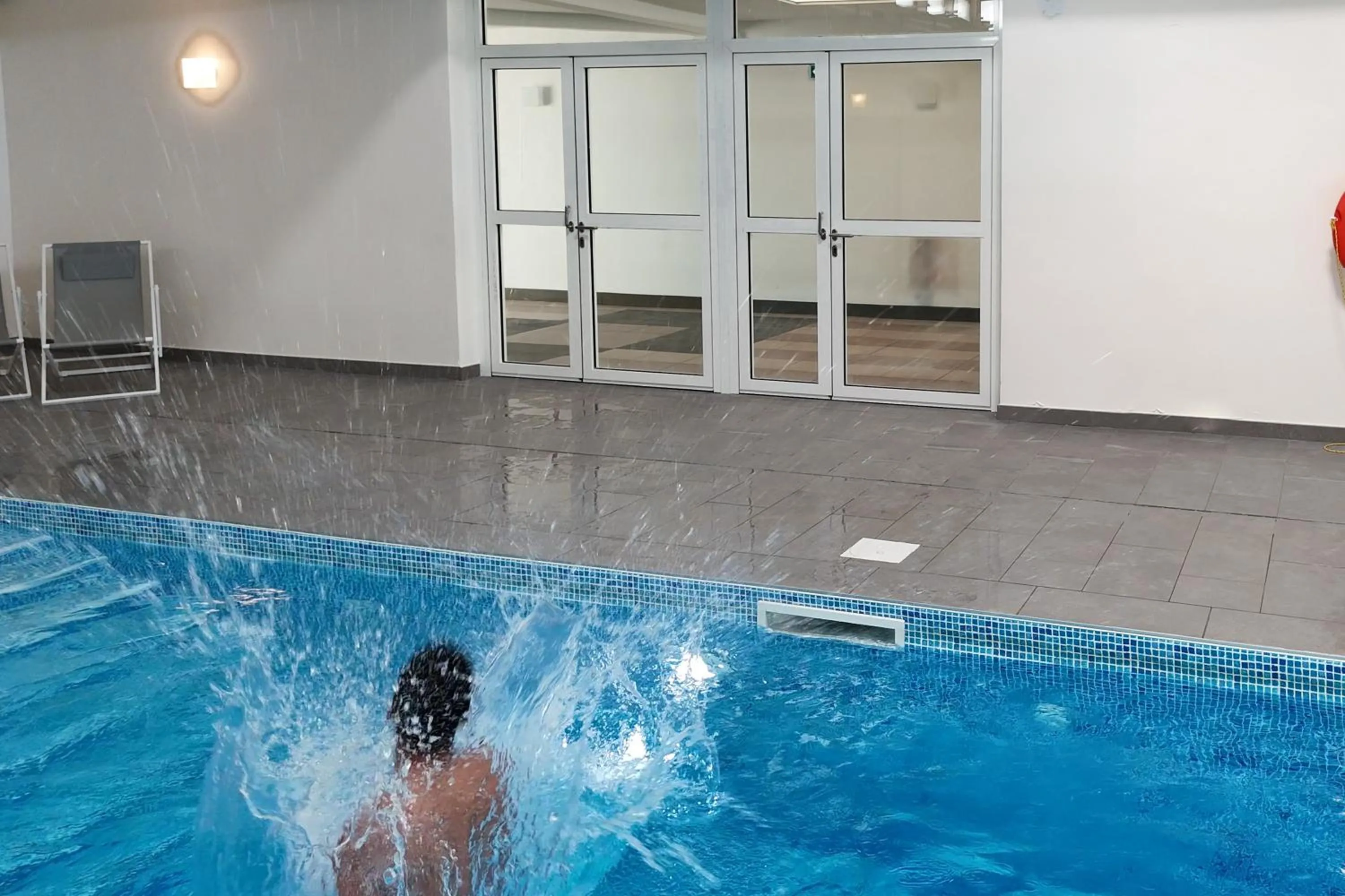 Swimming pool in Résidence Néméa Les Carrats - Port Leucate