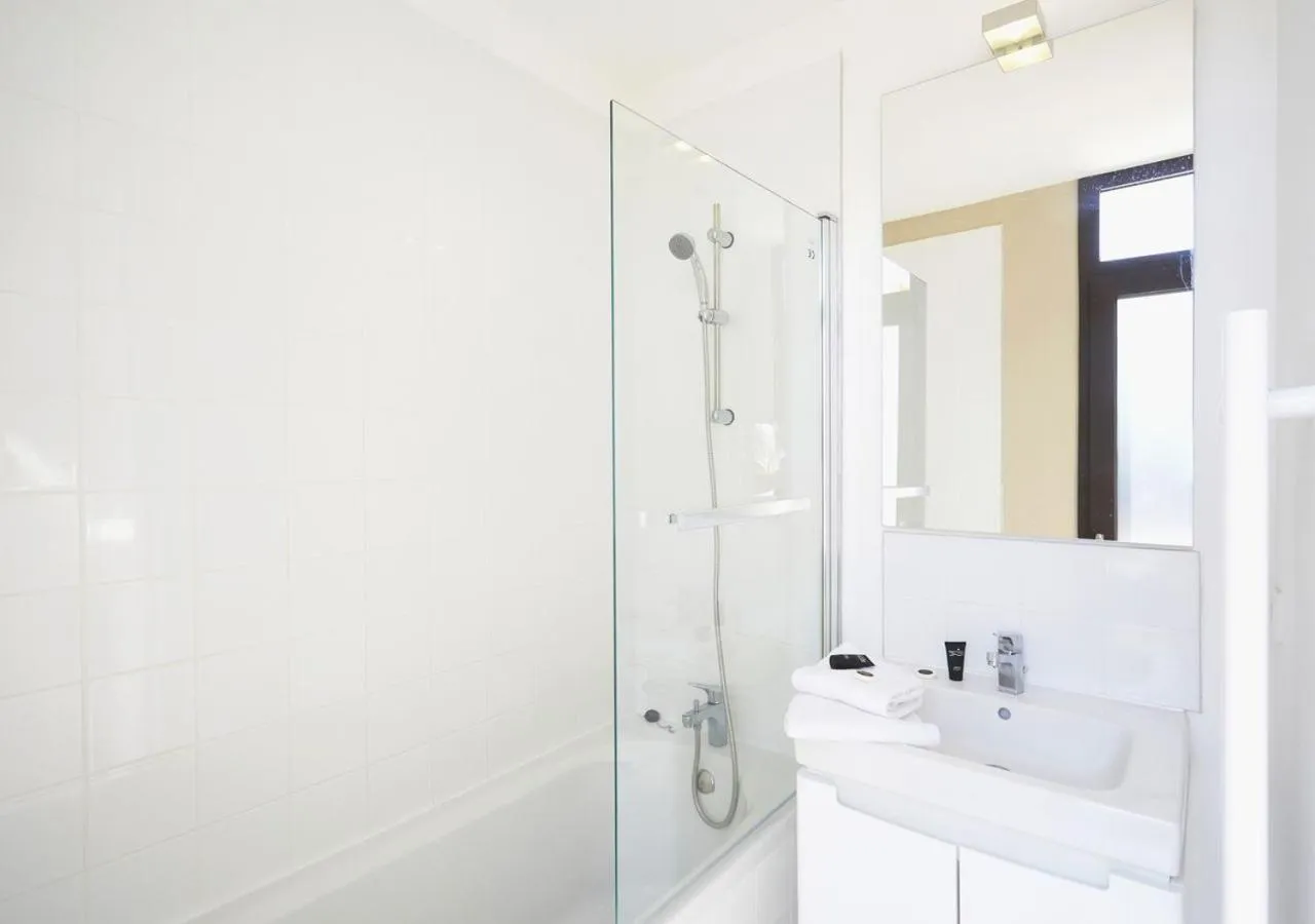 Bathroom in Résidence Néméa Les Carrats - Port Leucate