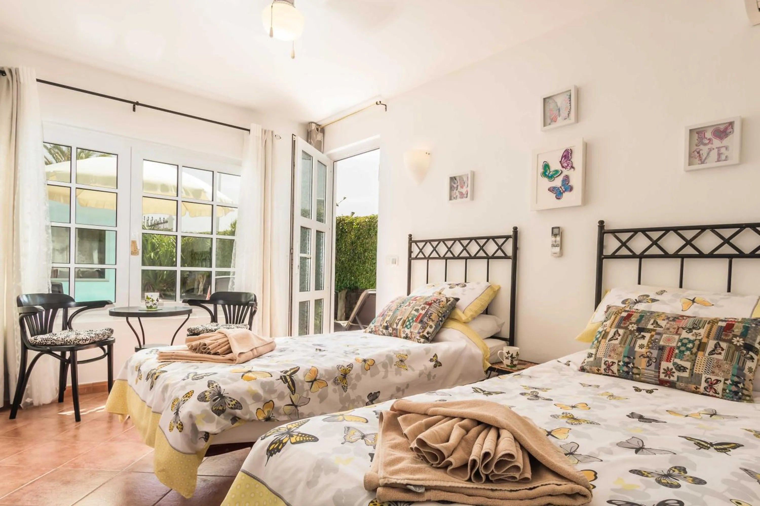 Property building, Bed in Charming Puerto Del Carmen Villa 4 Bedrooms Villa Tarez Private Pool