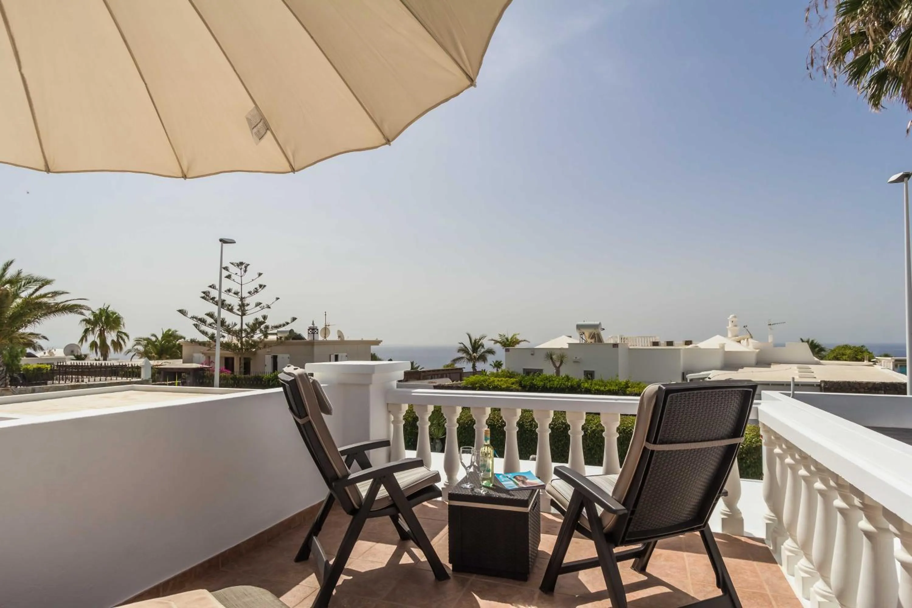 Property building in Charming Puerto Del Carmen Villa 4 Bedrooms Villa Tarez Private Pool