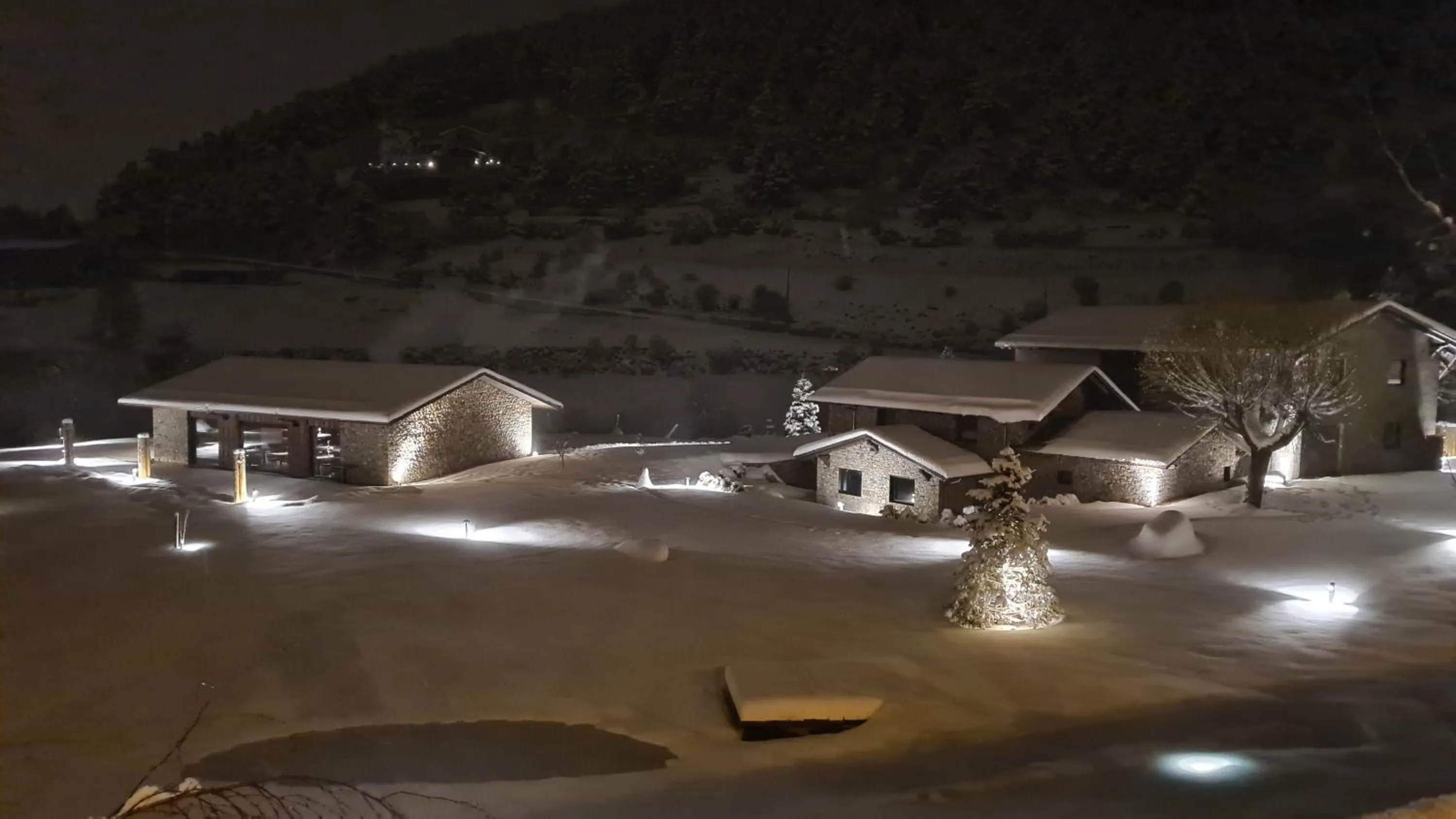 Property building in Les Pardines 1819 Mountain suites & SPA