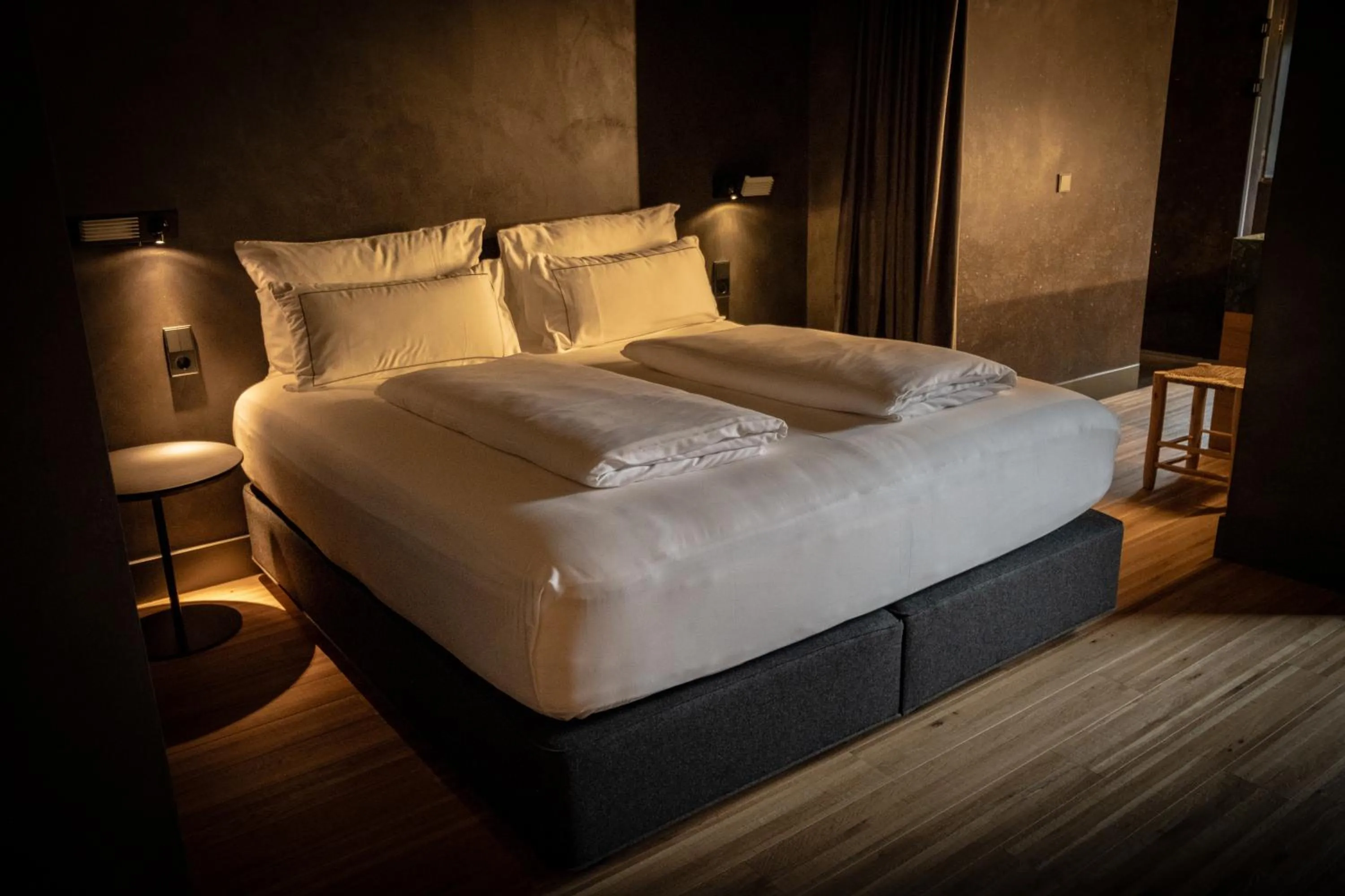 Bed in Les Pardines 1819 Mountain suites & SPA
