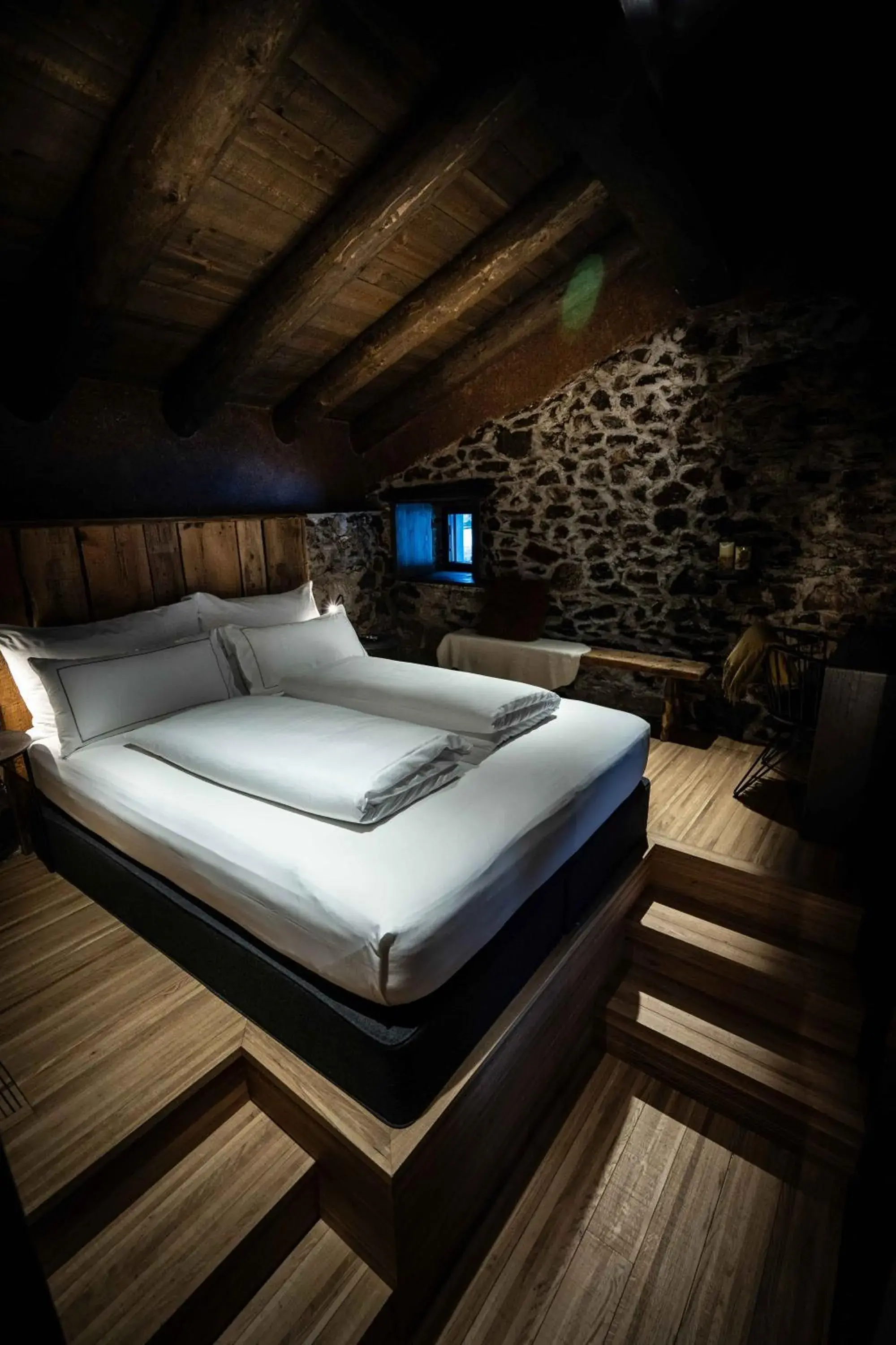 Superior Double Room in Les Pardines 1819 Mountain suites & SPA Superior Double Room in Les Pardines 1819 Mountain suites & SPA