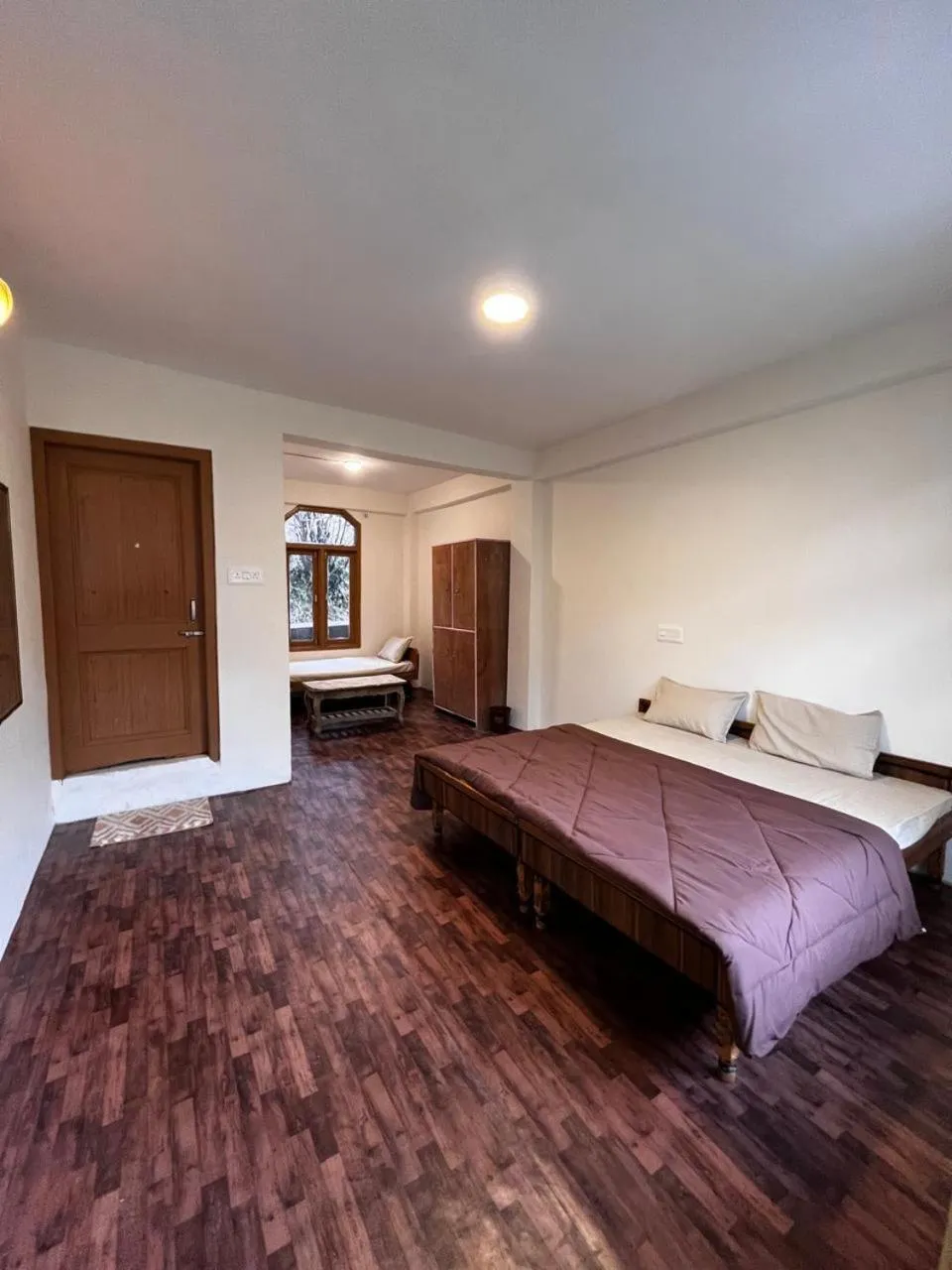 Bed in Nomadic Den Manali