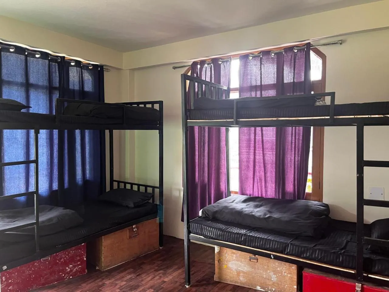 Bed in Nomadic Den Manali