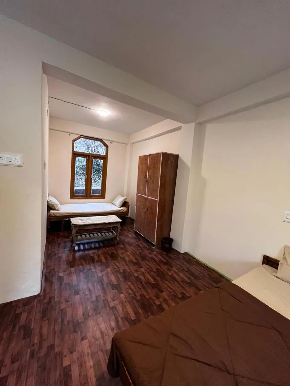 Bed in Nomadic Den Manali